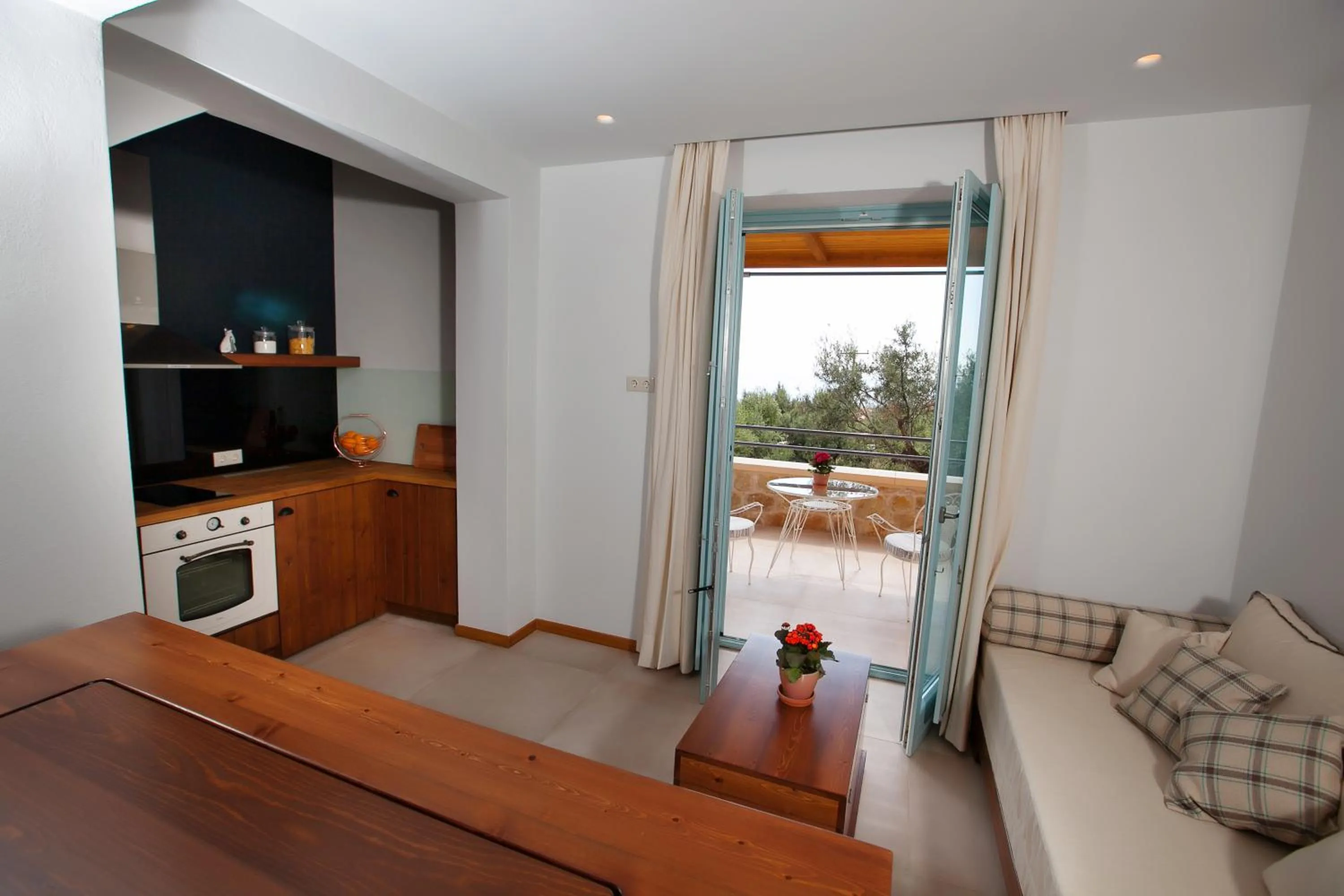 Lithos Guesthouse Kardamili