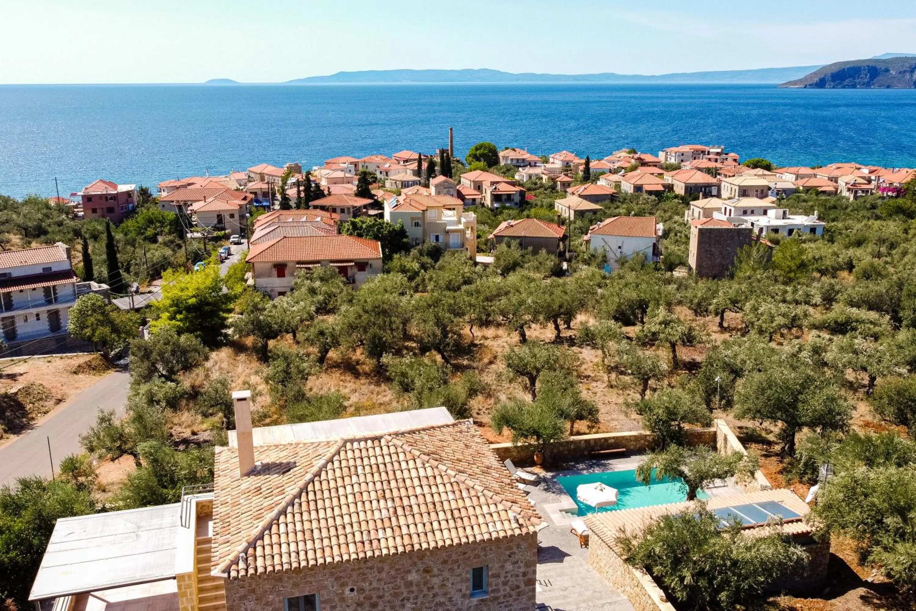 Lithos Guesthouse Kardamili