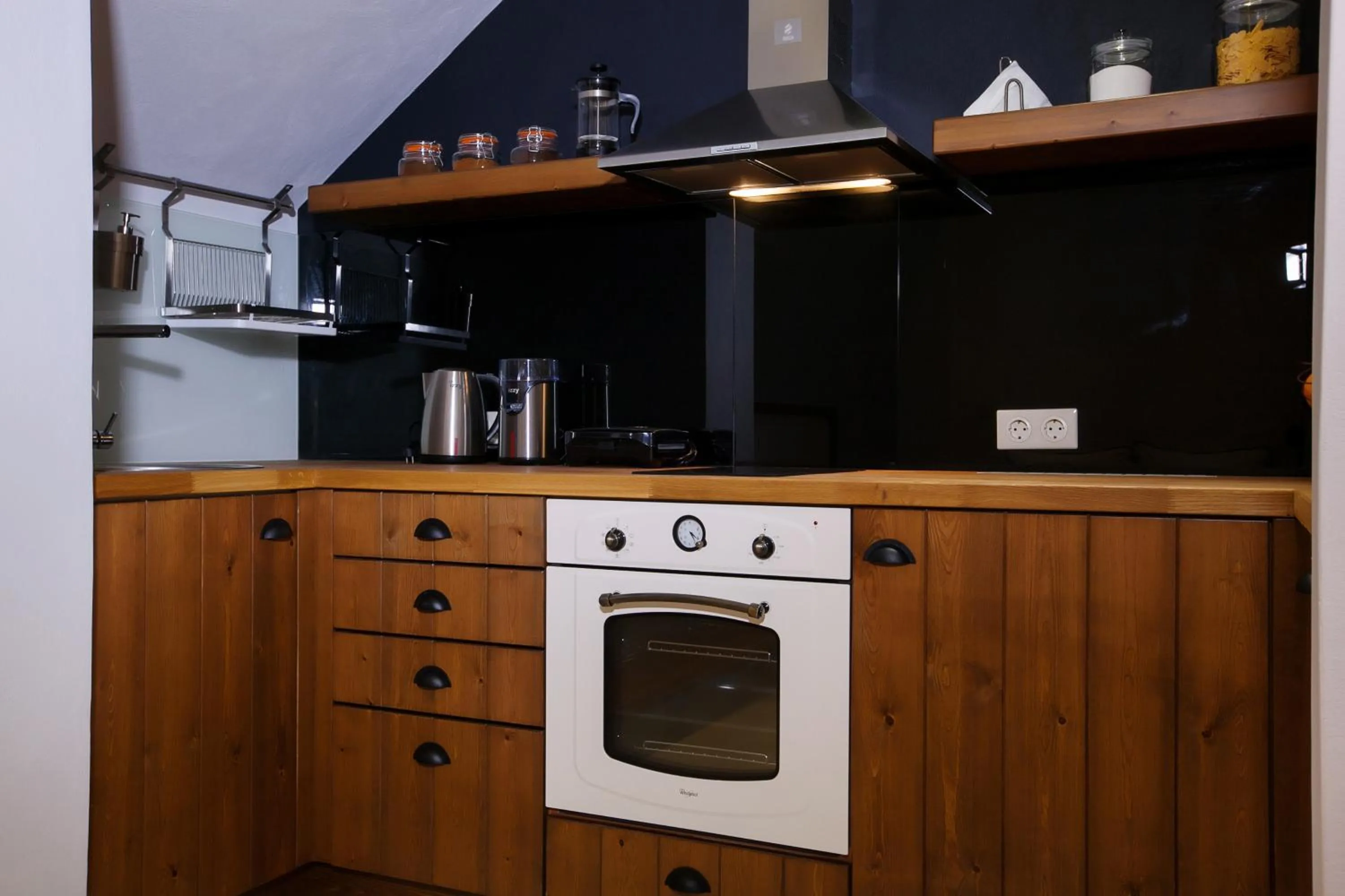 Lithos Guesthouse Kardamili