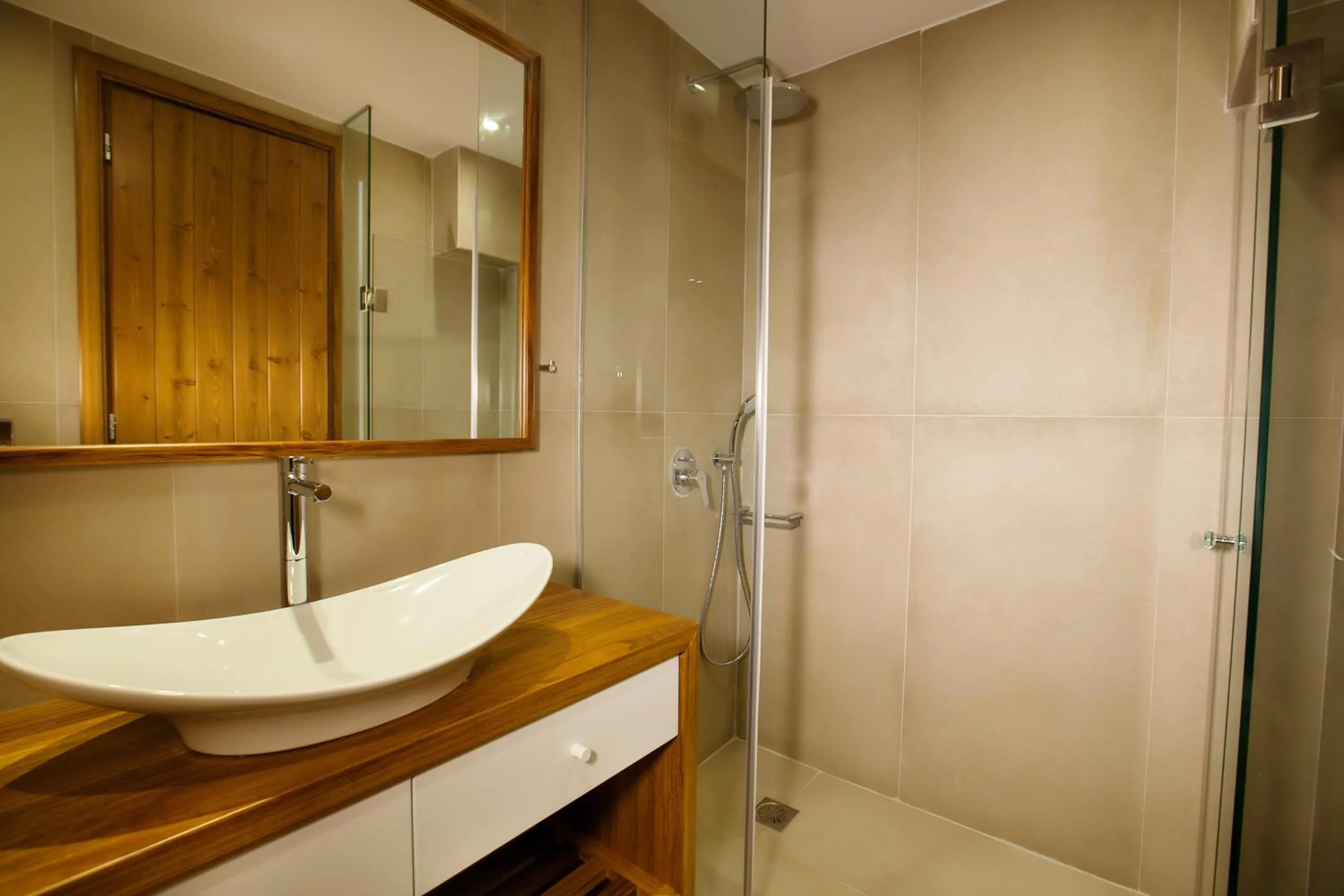 Lithos Guesthouse Kardamili