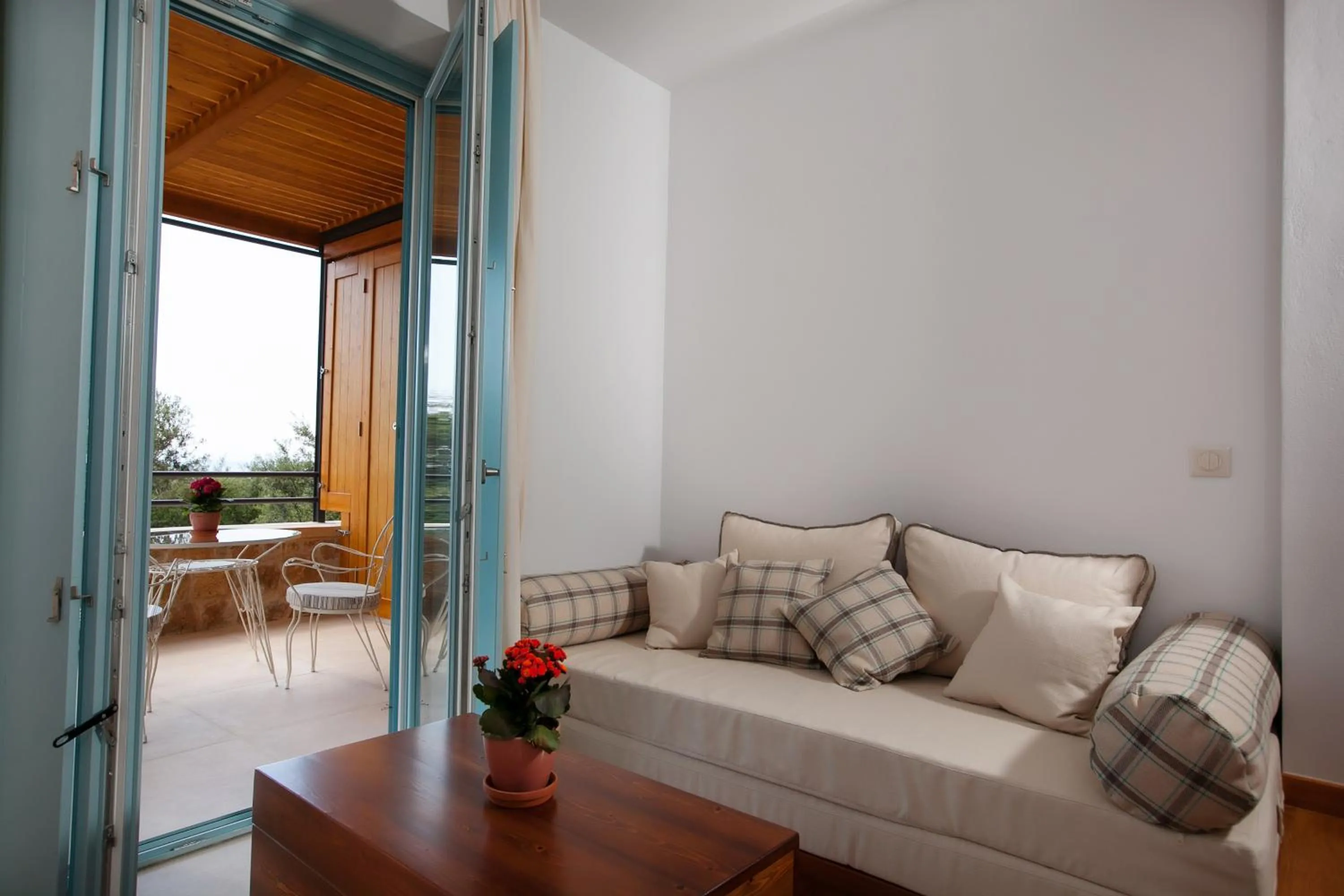 Lithos Guesthouse Kardamili