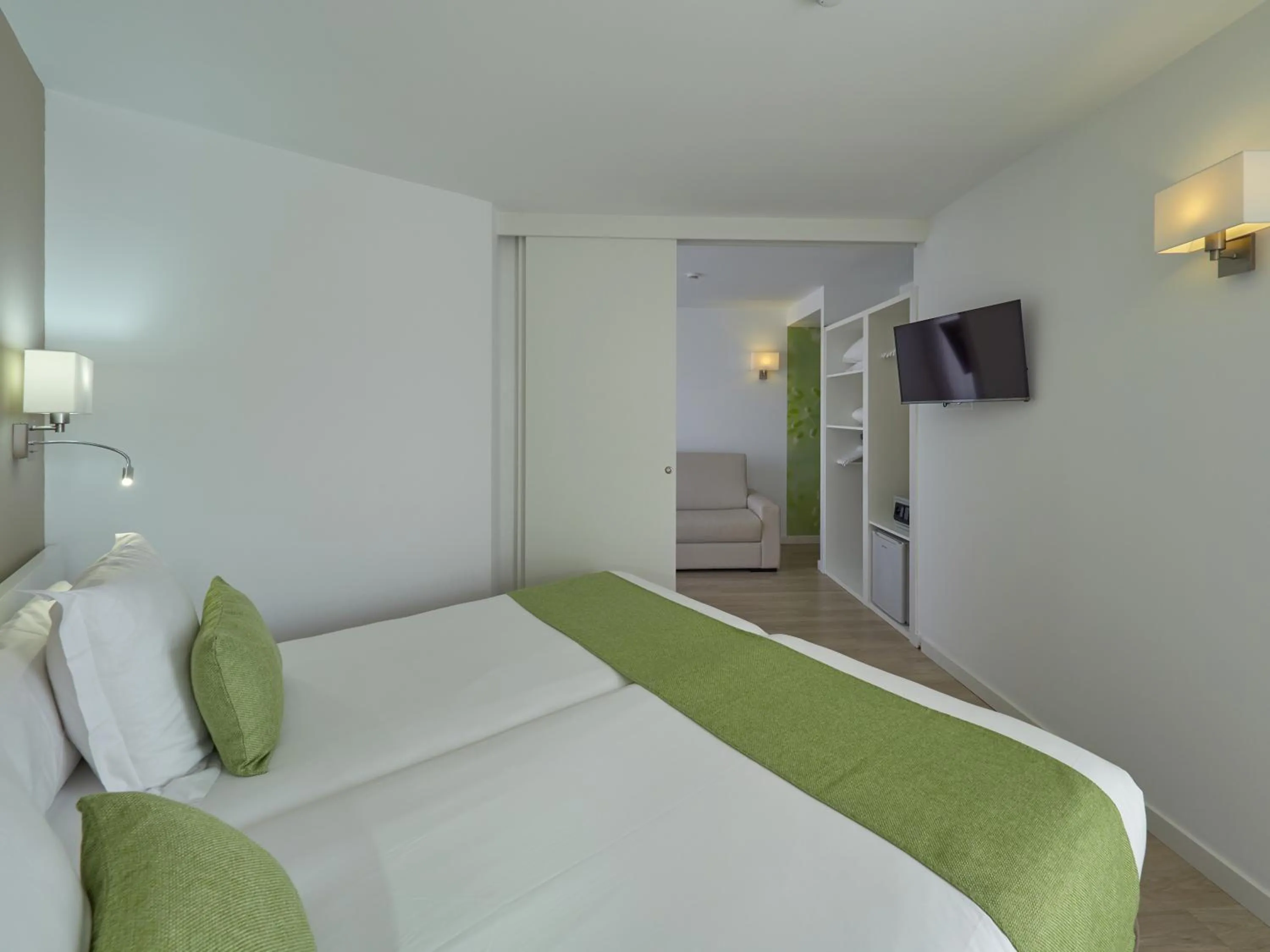 Photo of the whole room, Bed in BQ Amfora Beach - Adults Only