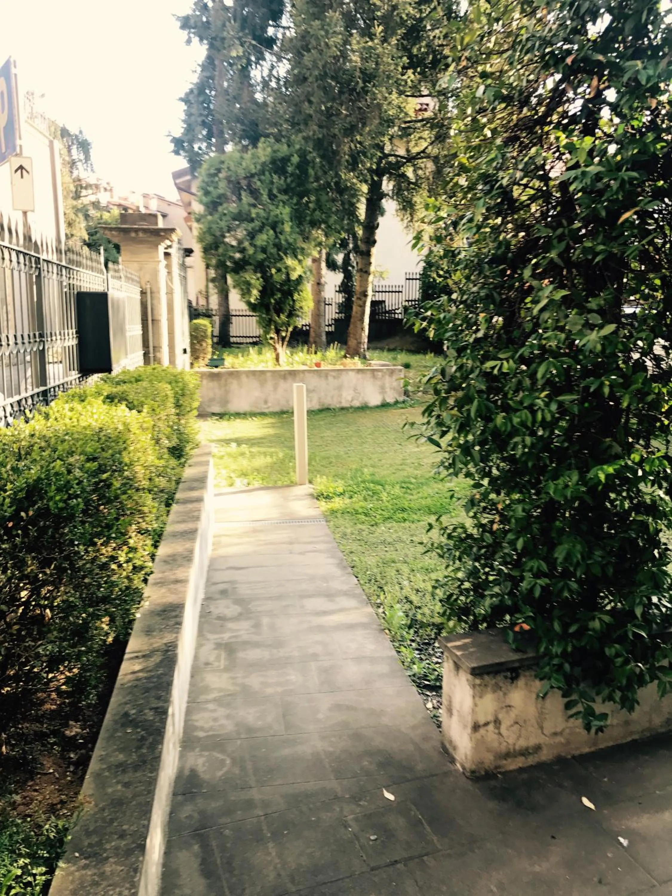 Garden view in MyRoom Città Alta 1