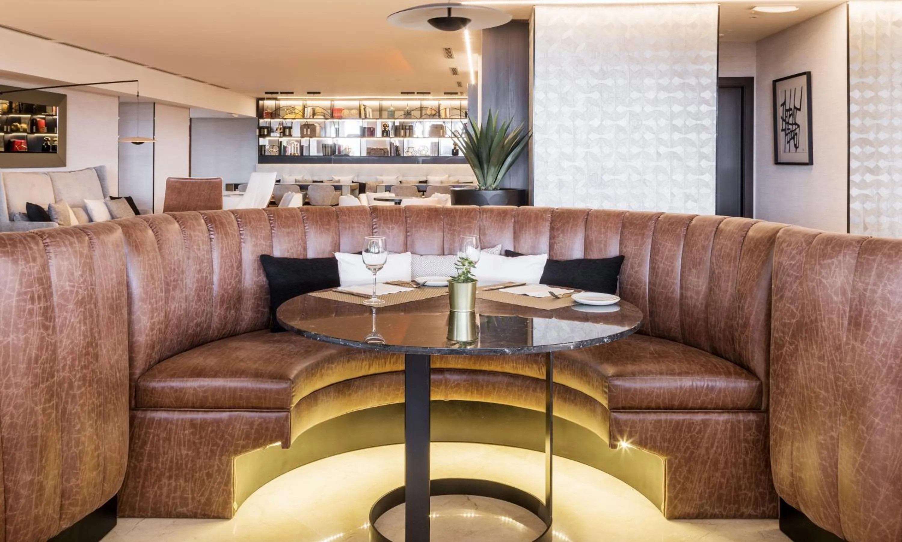 Lounge or bar in Ilunion Málaga