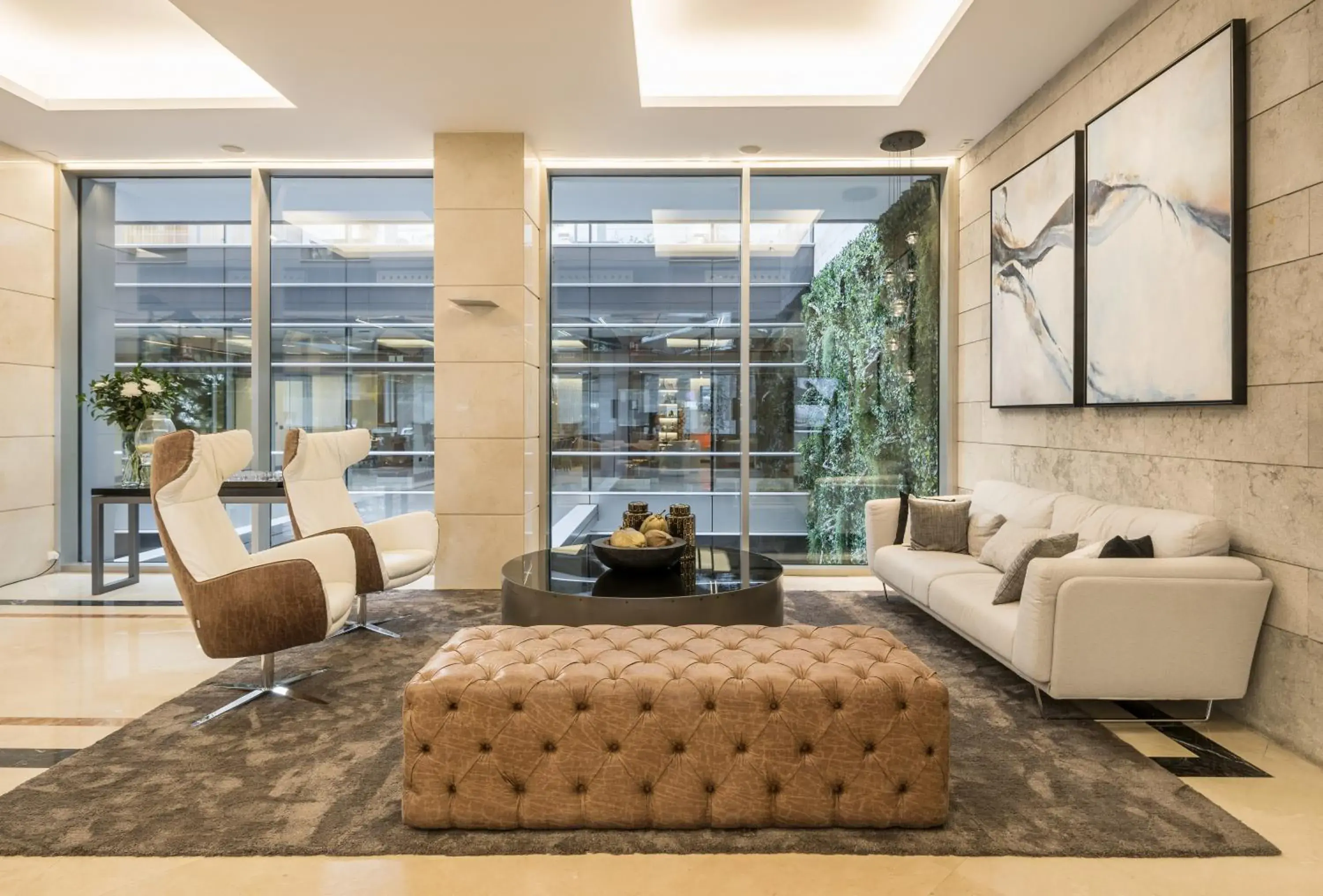 Lobby or reception in Ilunion Málaga Lobby or reception in Ilunion Málaga