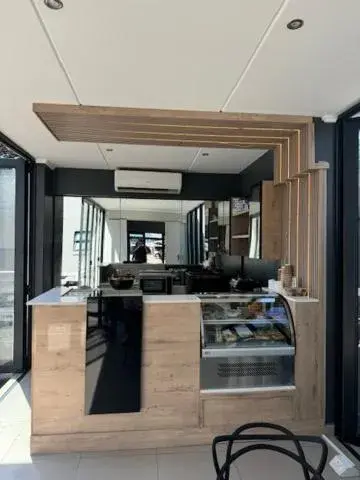 Restaurant/places to eat in Odyssey Luxury Apartments - Back Up Generator Restaurant/places to eat in Odyssey Luxury Apartments - Back Up Generator