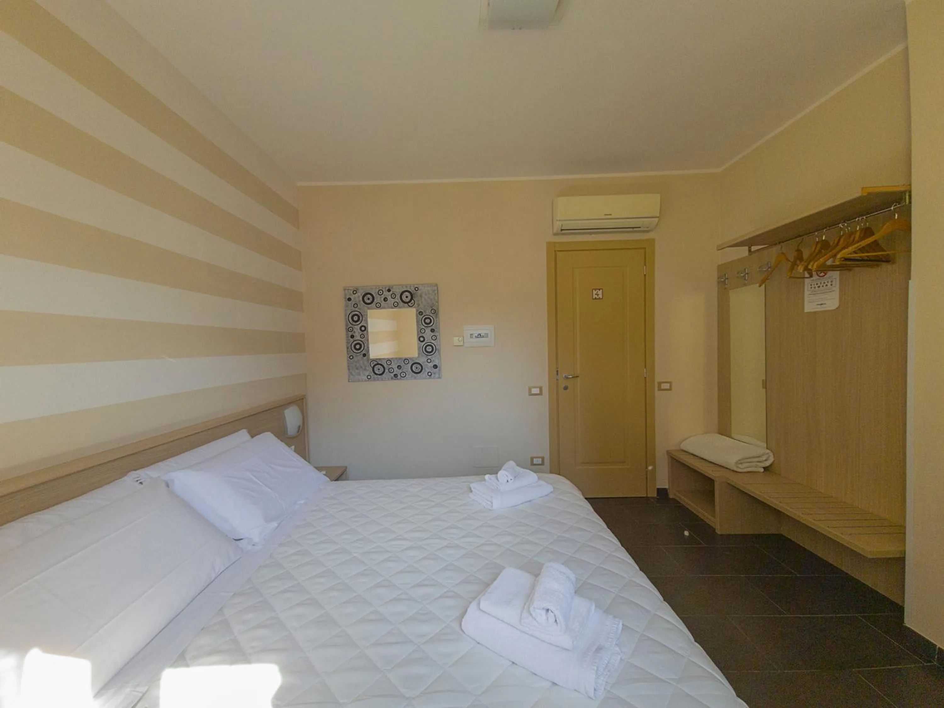 Bedroom, Bed in Agriturismo La Pietra 1 e La Pietra 2