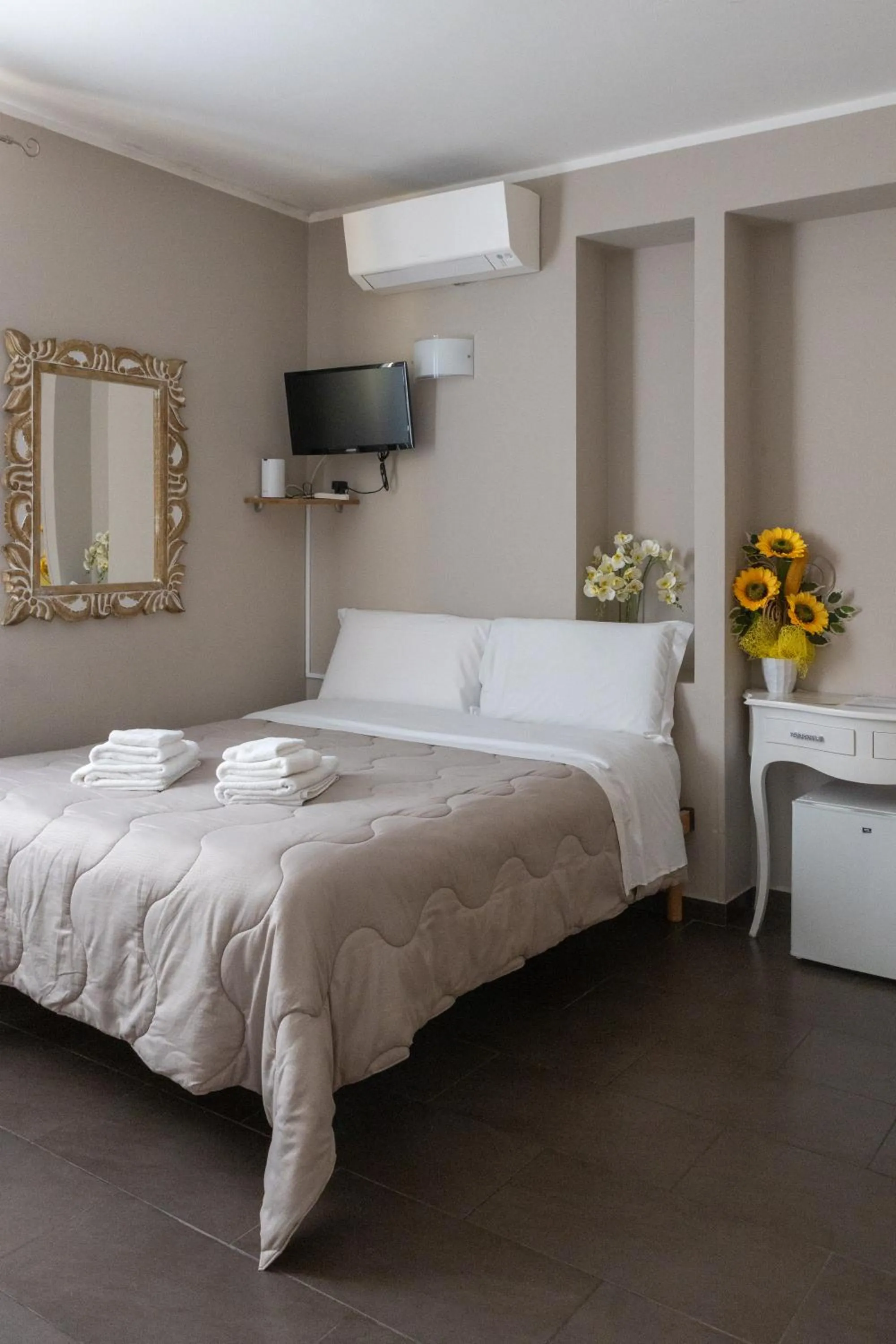 Bed in Agriturismo La Pietra 1 e La Pietra 2