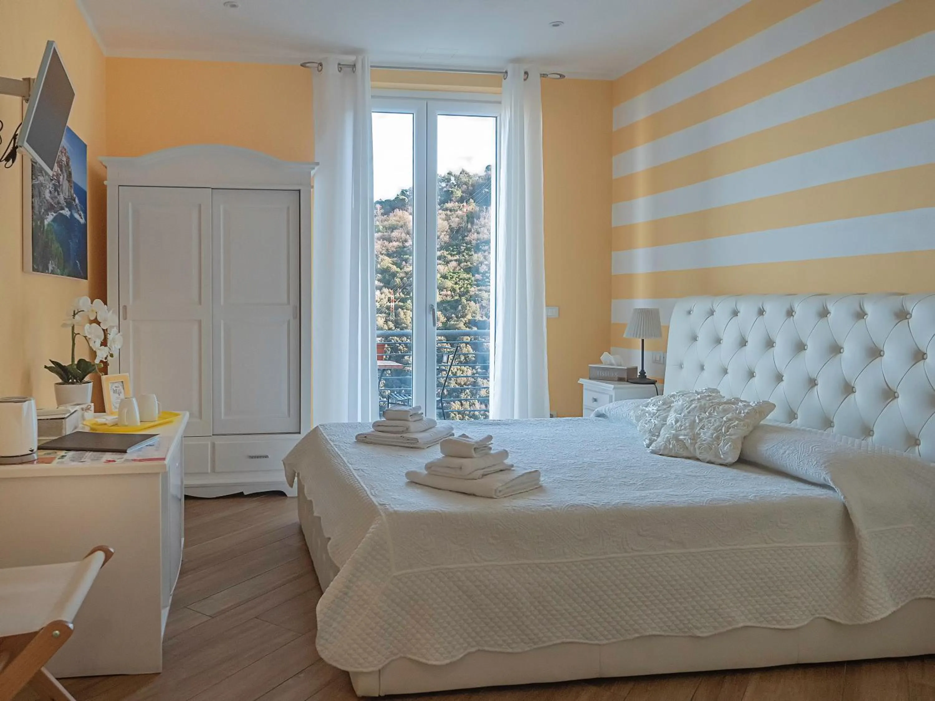 Photo of the whole room, Bed in Agriturismo La Pietra 1 e La Pietra 2