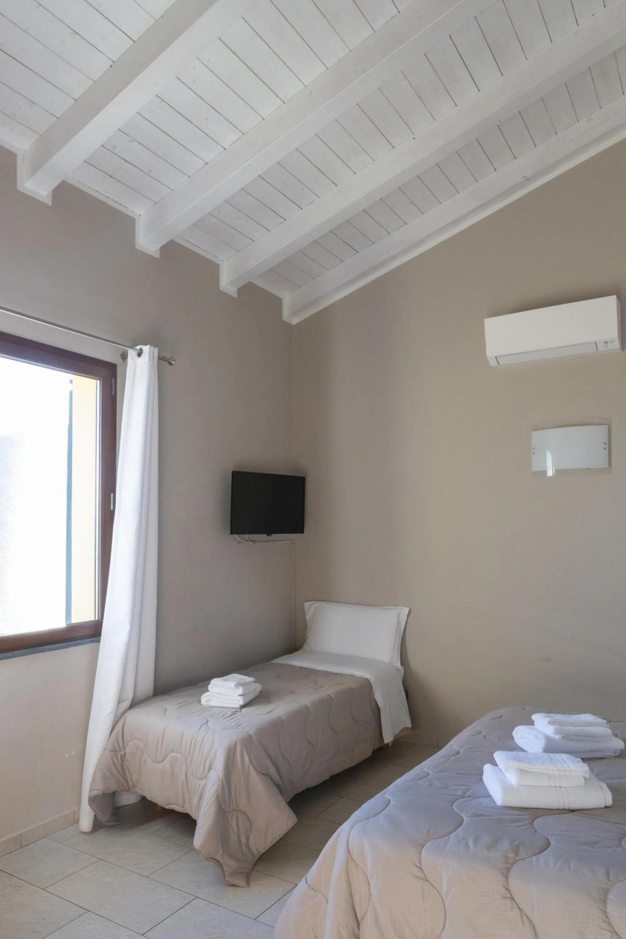 Bed in Agriturismo La Pietra 1 e La Pietra 2