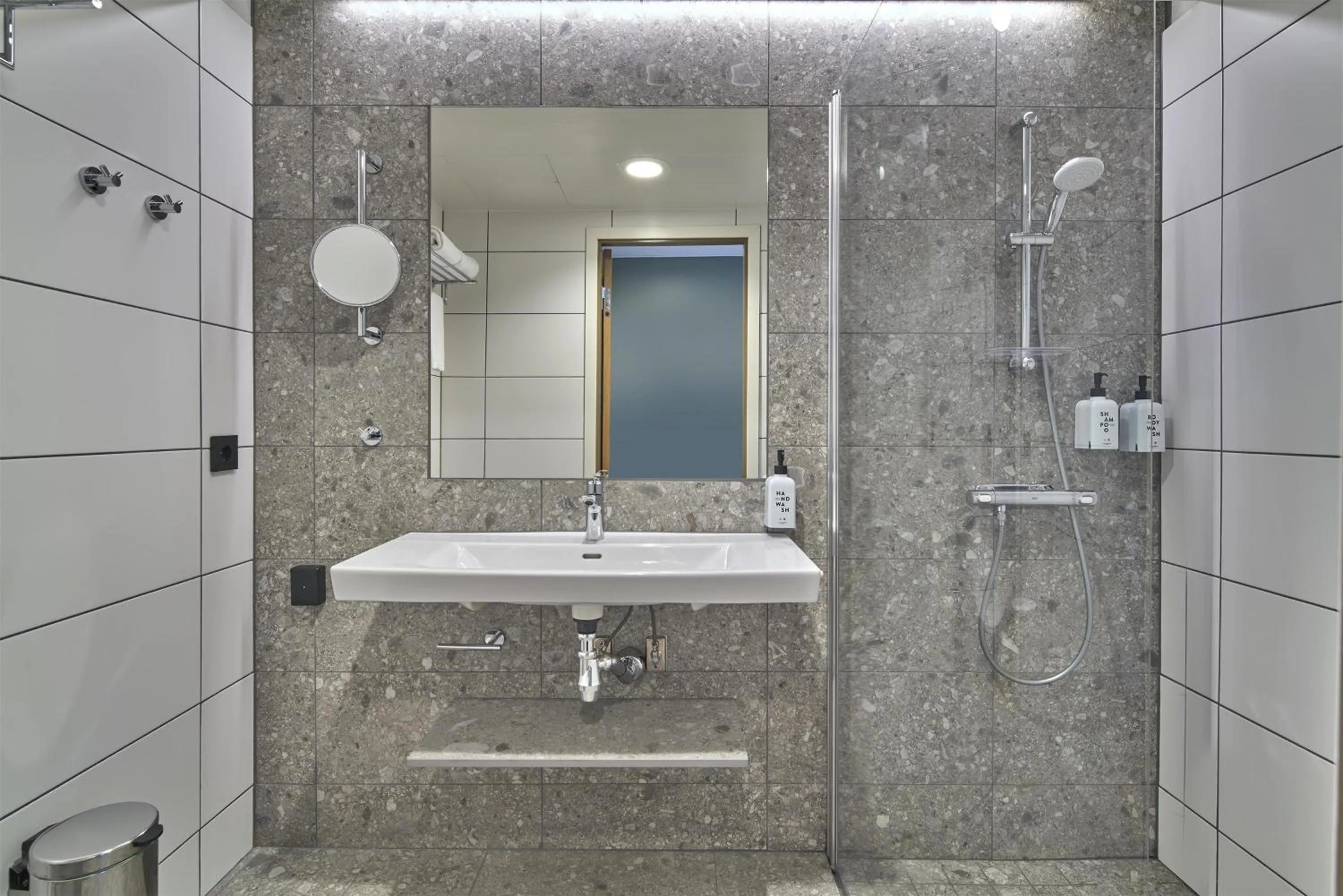 Bathroom in Scandic Alvik