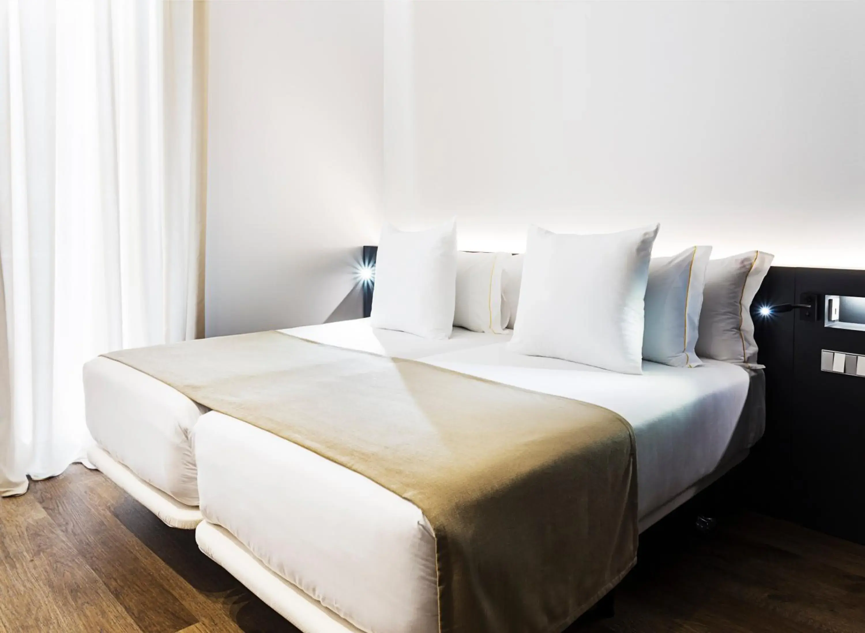 Standard Double or Twin Room - single occupancy in One Shot Mercat Standard Double or Twin Room - single occupancy in One Shot Mercat