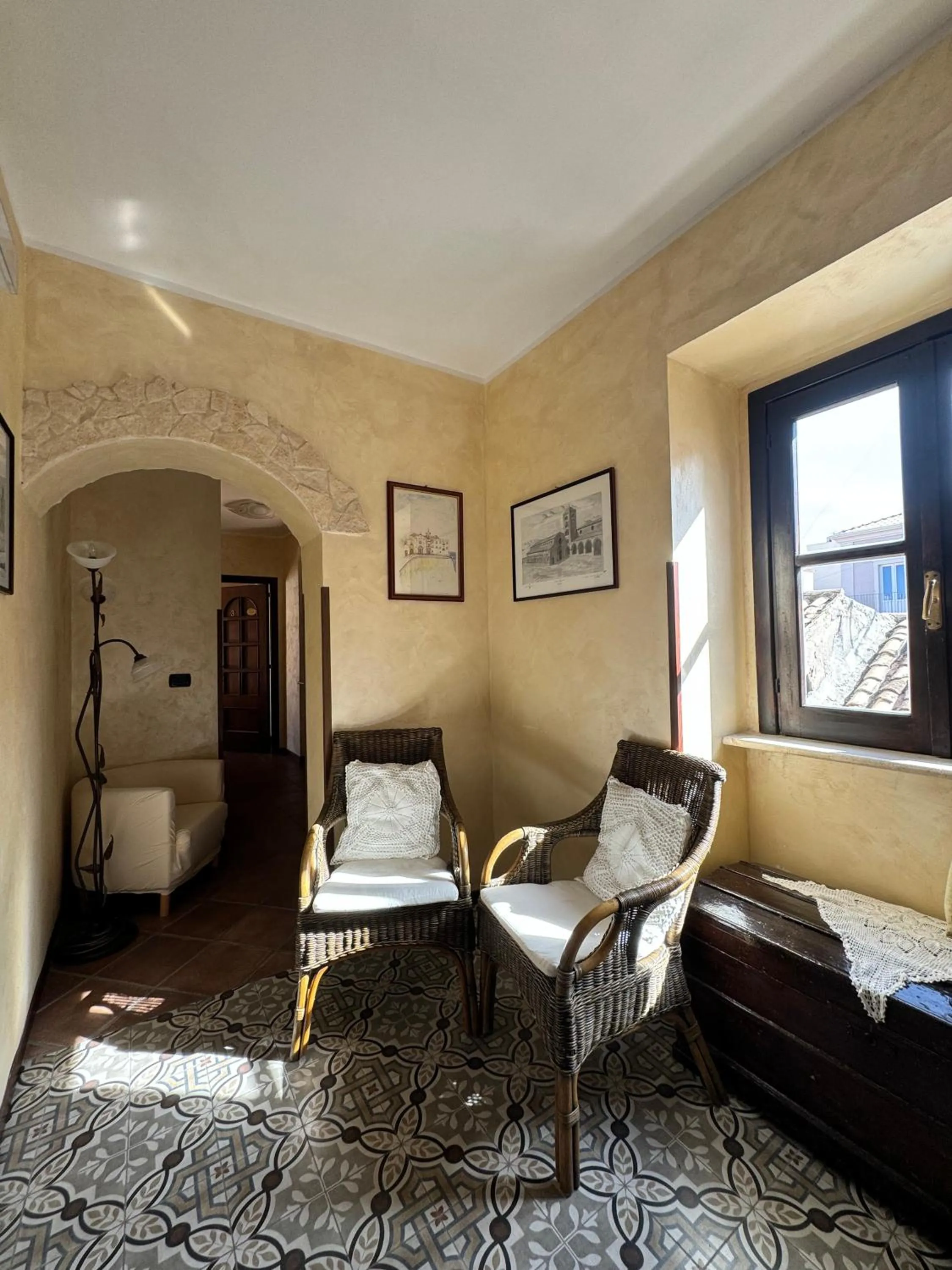 Communal lounge/ TV room, Bed in B&B Rivellini