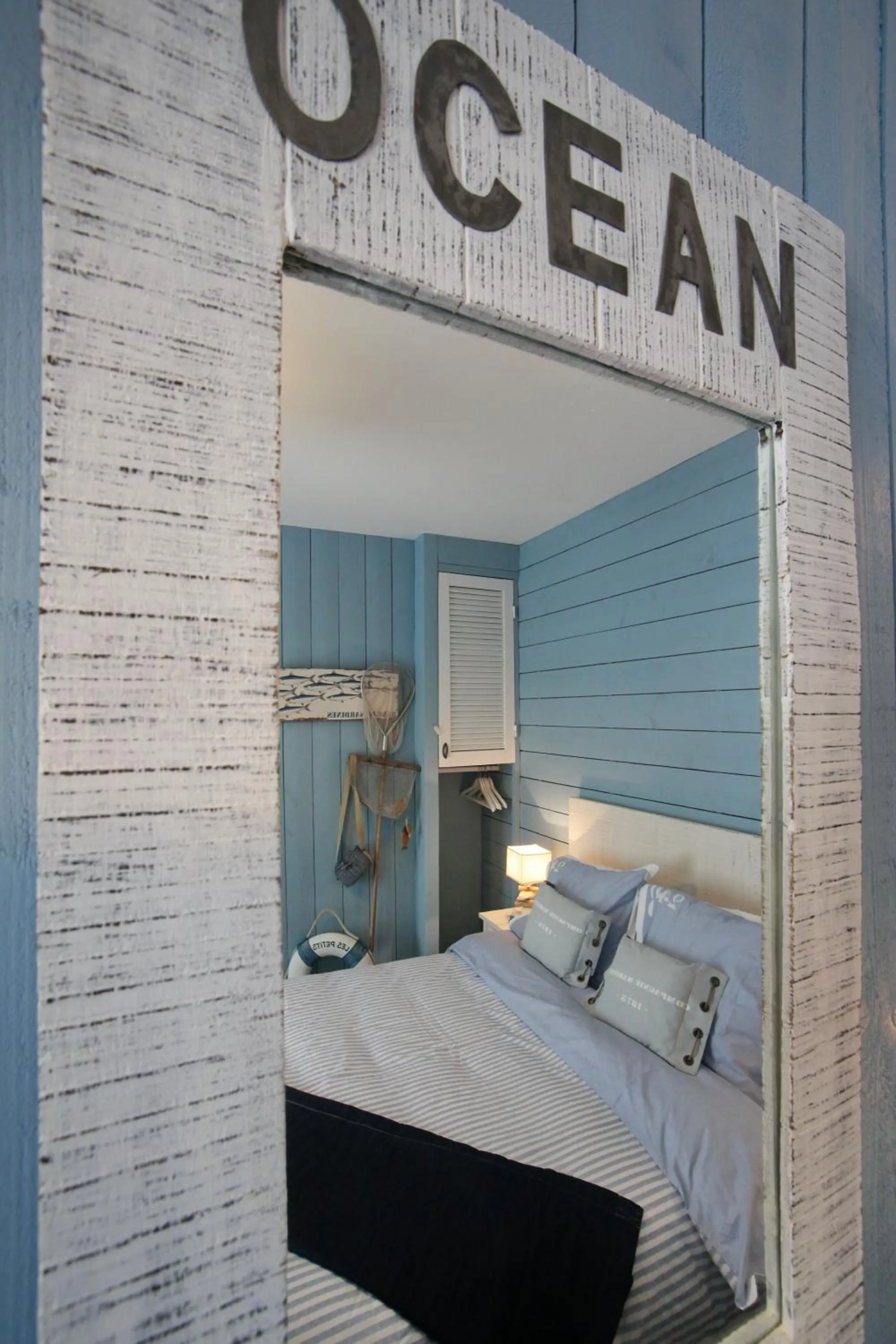 Decorative detail in La Maison au-dessus des Voiles