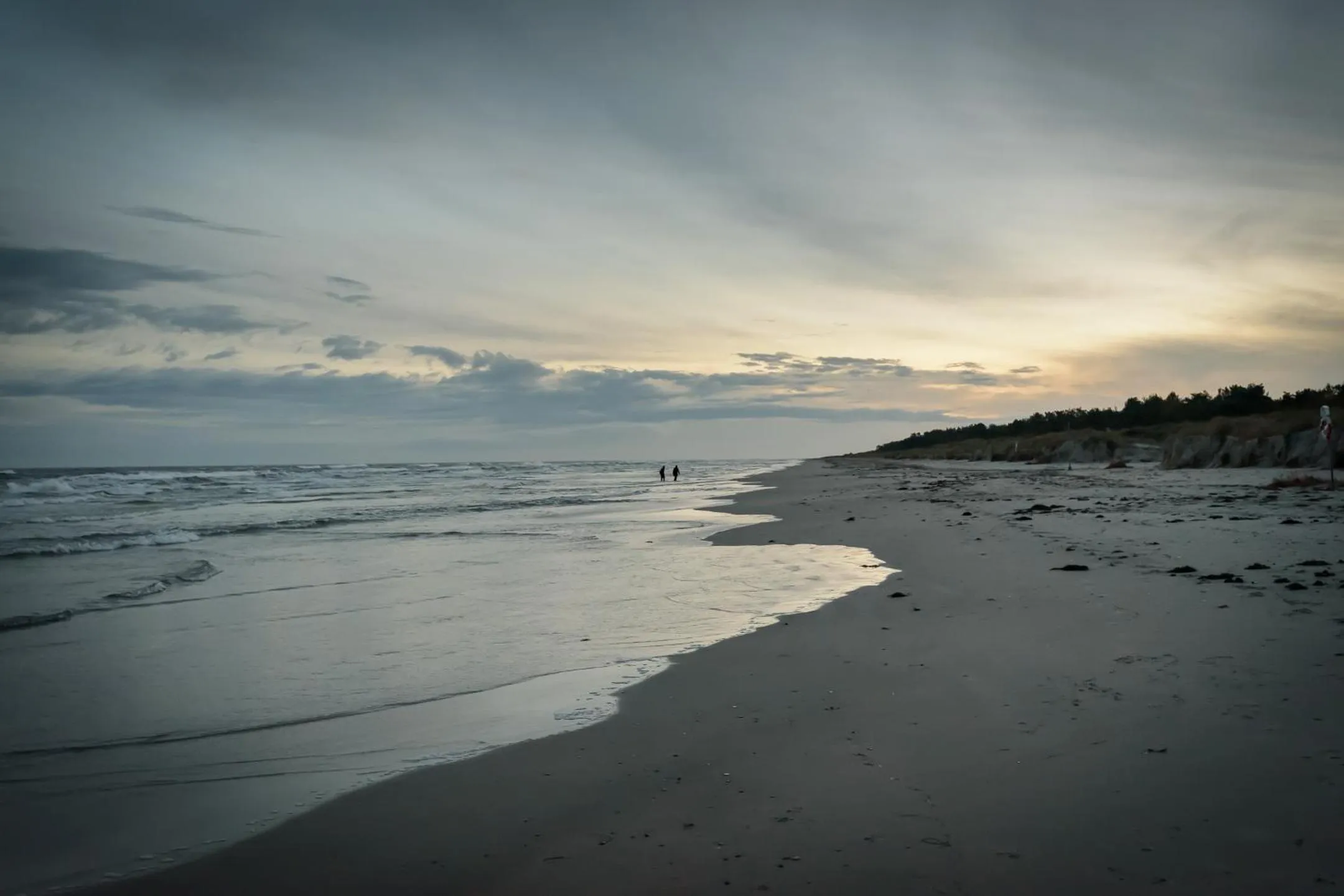 Beach in Mellby Atelier på Österlen
