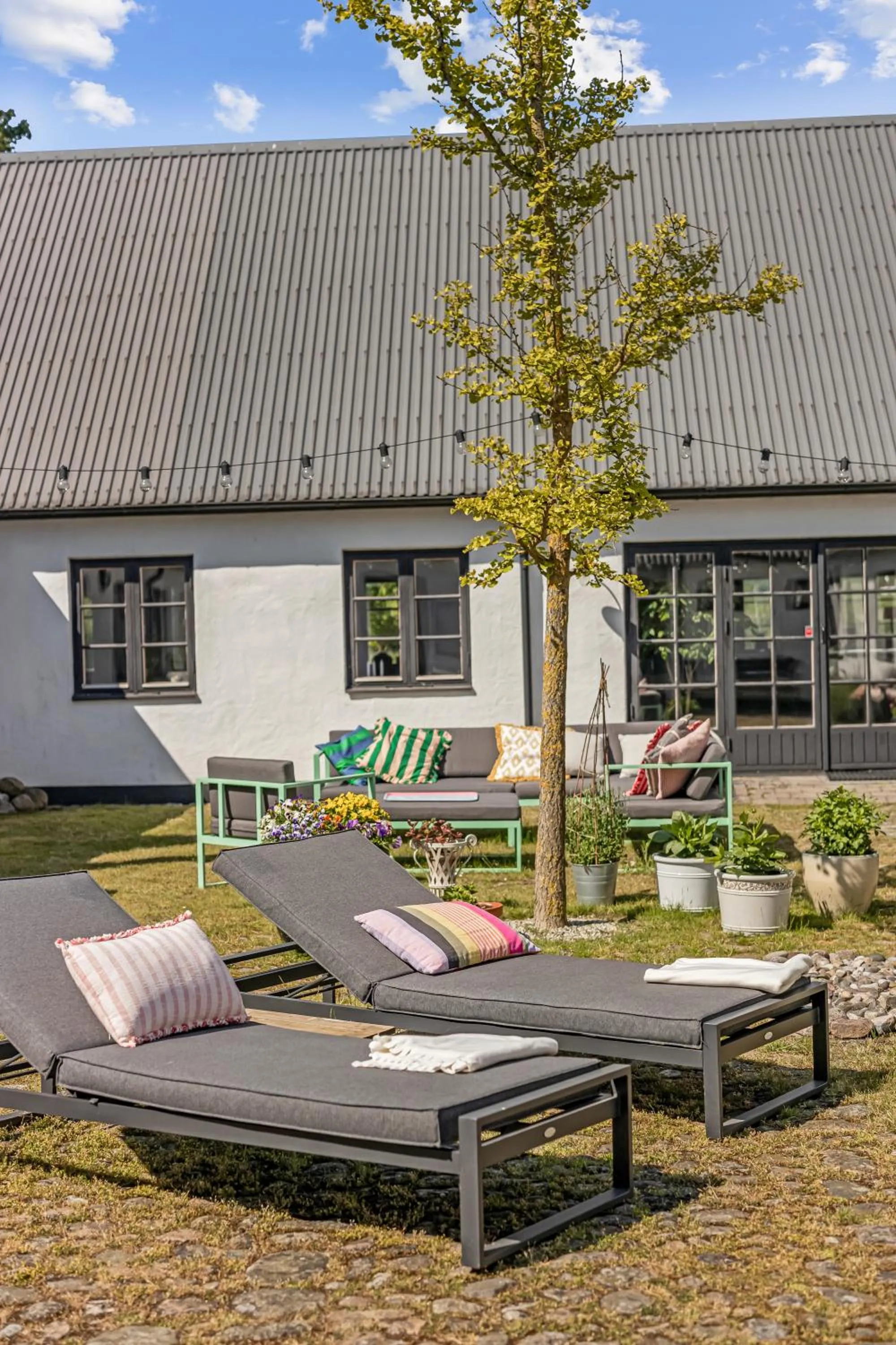 Inner courtyard view in Mellby Atelier på Österlen