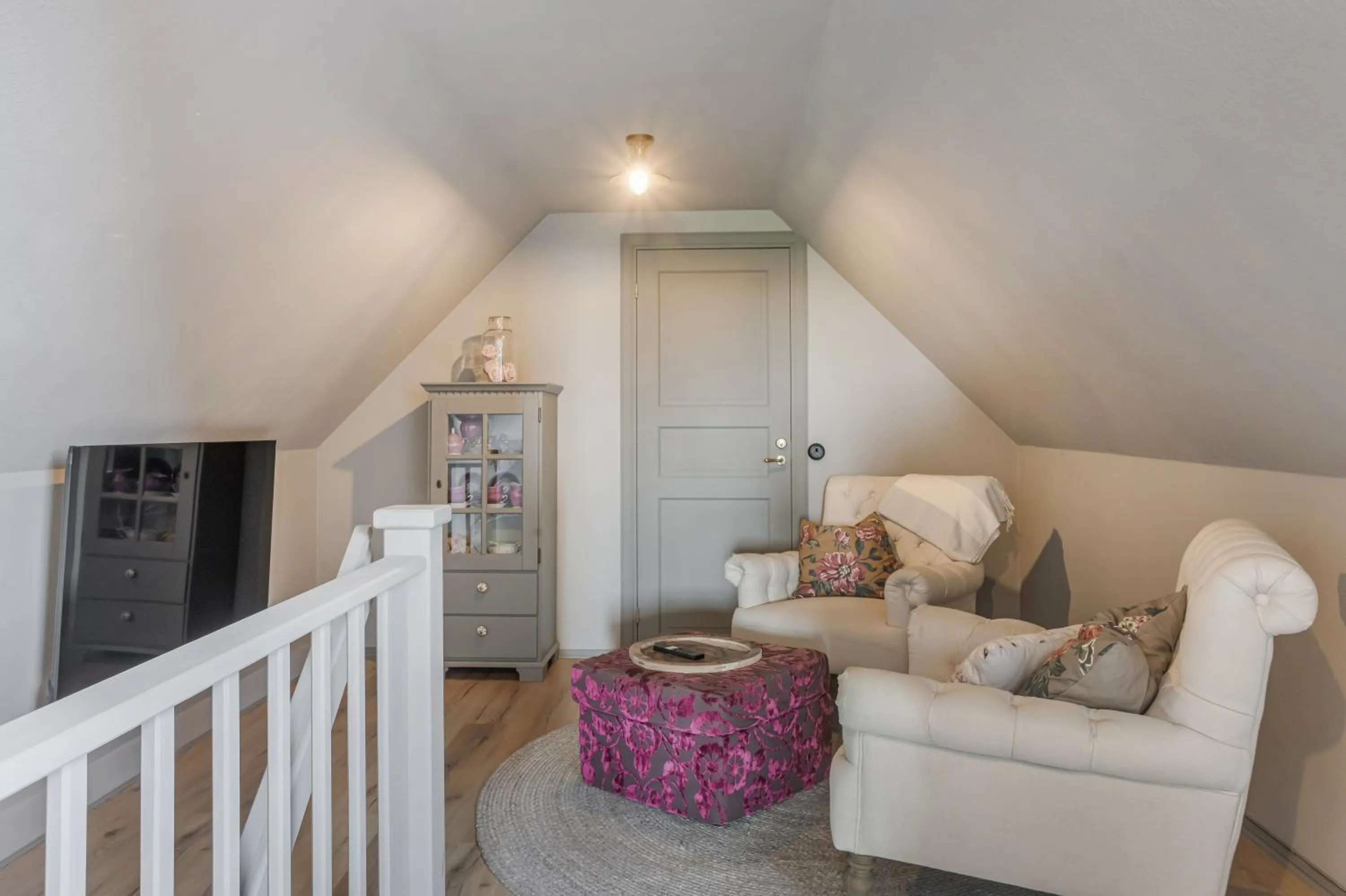 Seating area in Mellby Atelier på Österlen