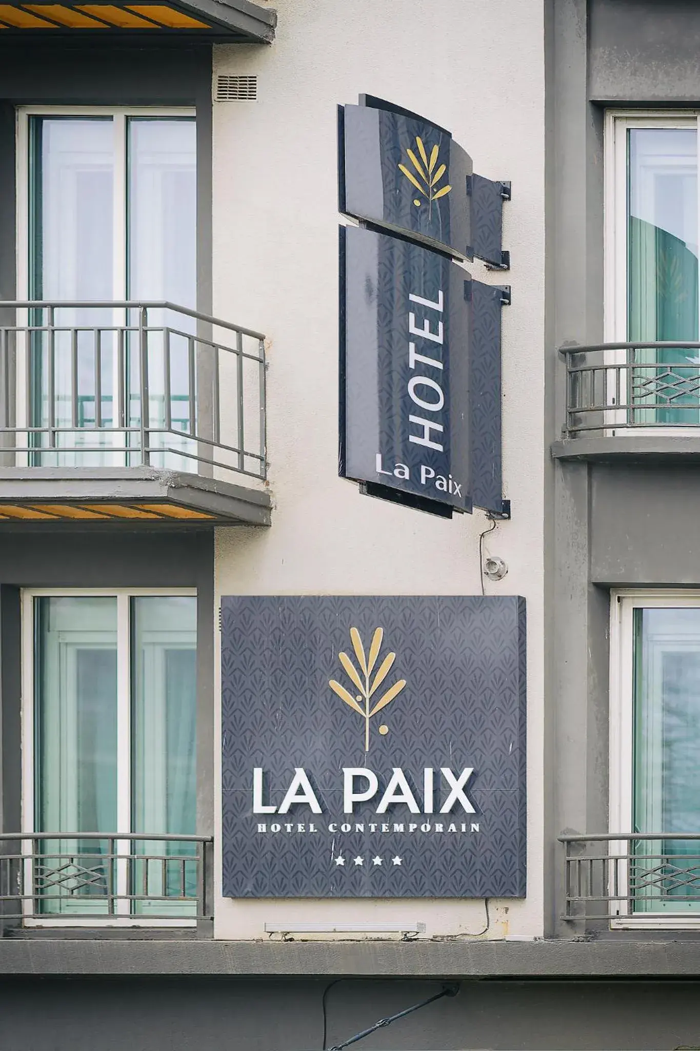 Property building in The Originals Boutique, Hôtel de la Paix, Brest Property building in The Originals Boutique, Hôtel de la Paix, Brest