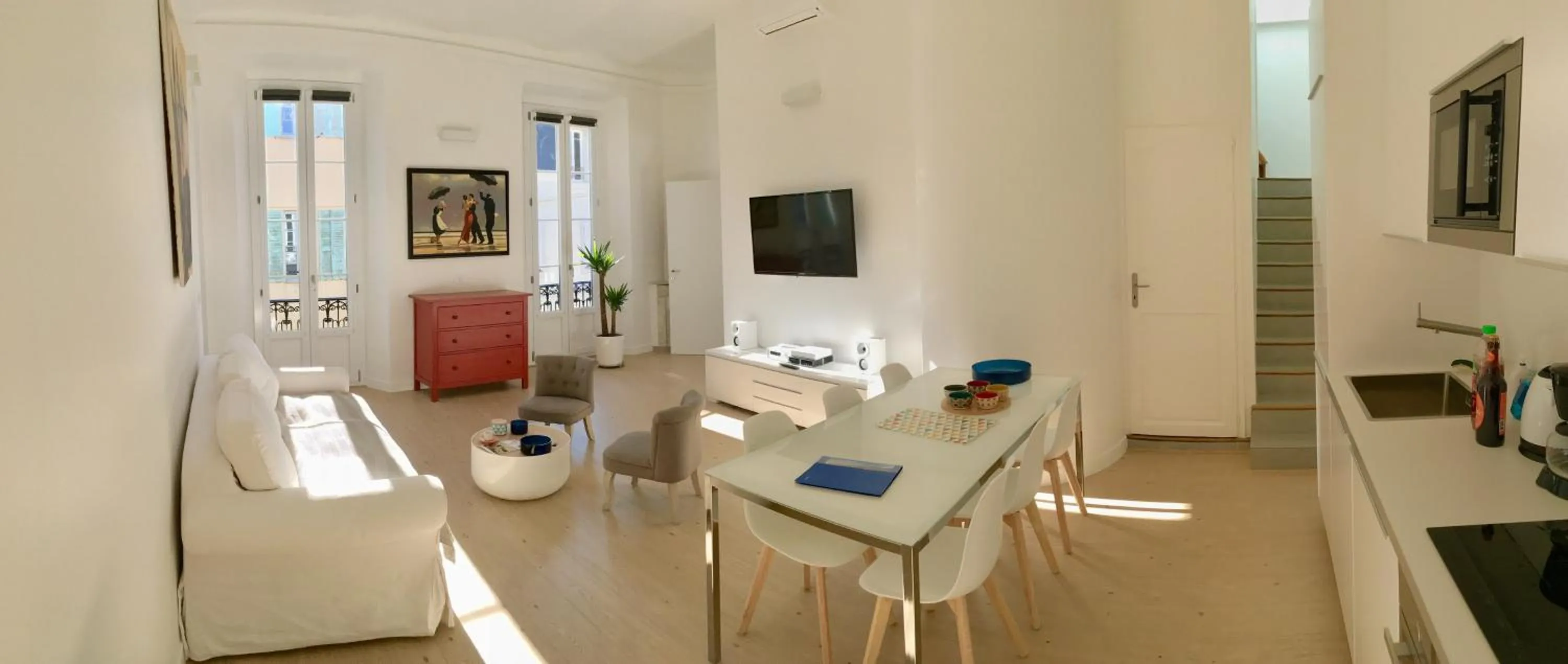 Apartment on Place Massena