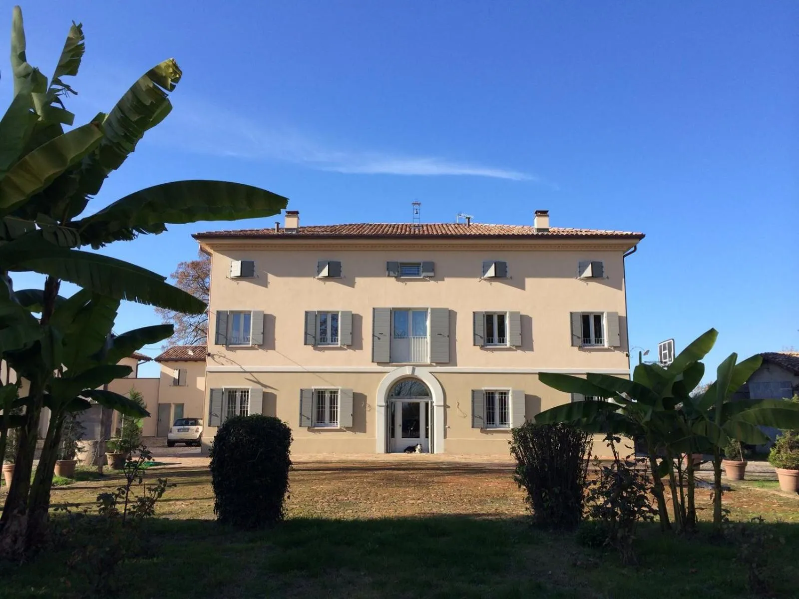 Property building in Villa Pacchioni