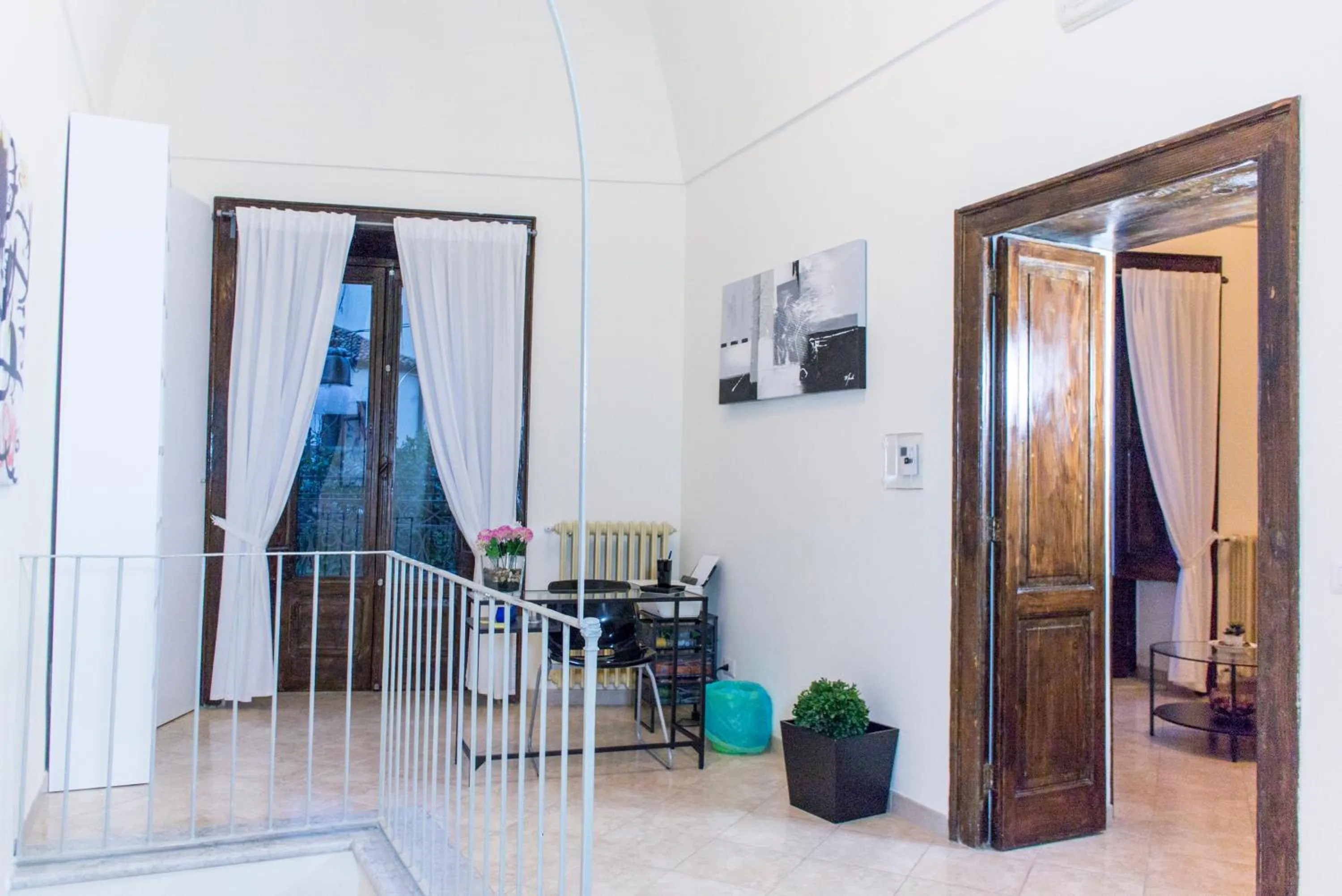 Communal lounge/ TV room in Le Stanze Dell'Imperatore B&B