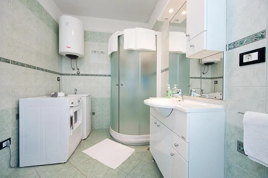 Apartments Bruni
