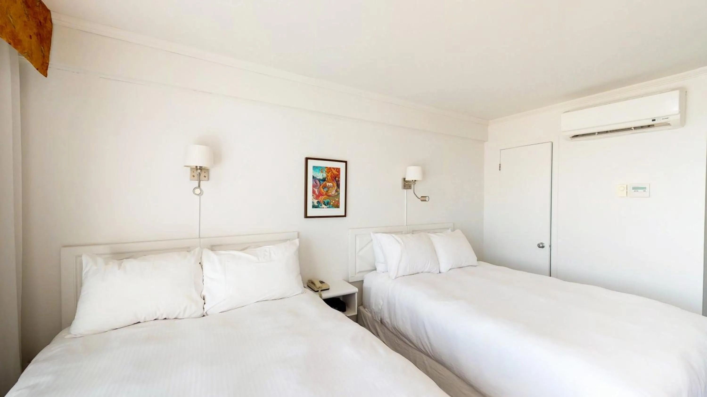 Photo of the whole room, Bed in Riotel Bonaventure