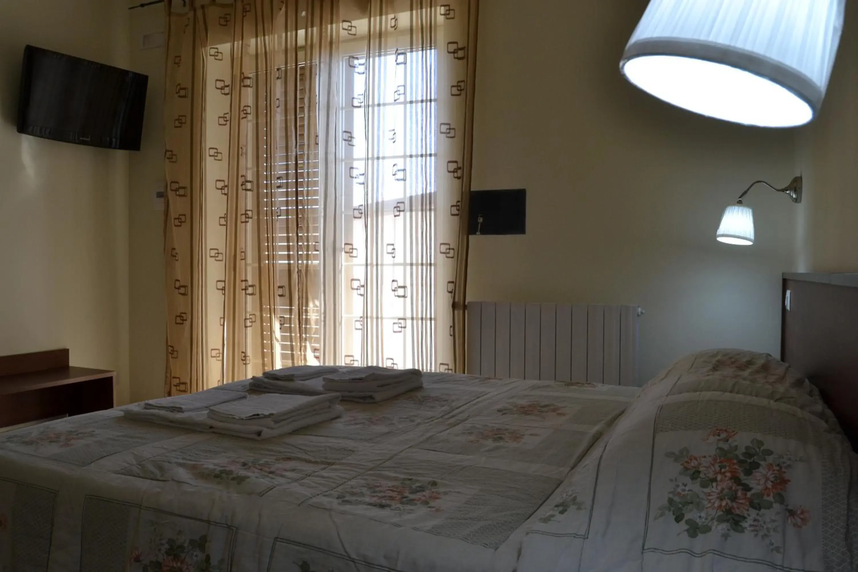 Standard Quadruple Room in Guesthouse Holiday Formia beach Standard Quadruple Room in Guesthouse Holiday Formia beach