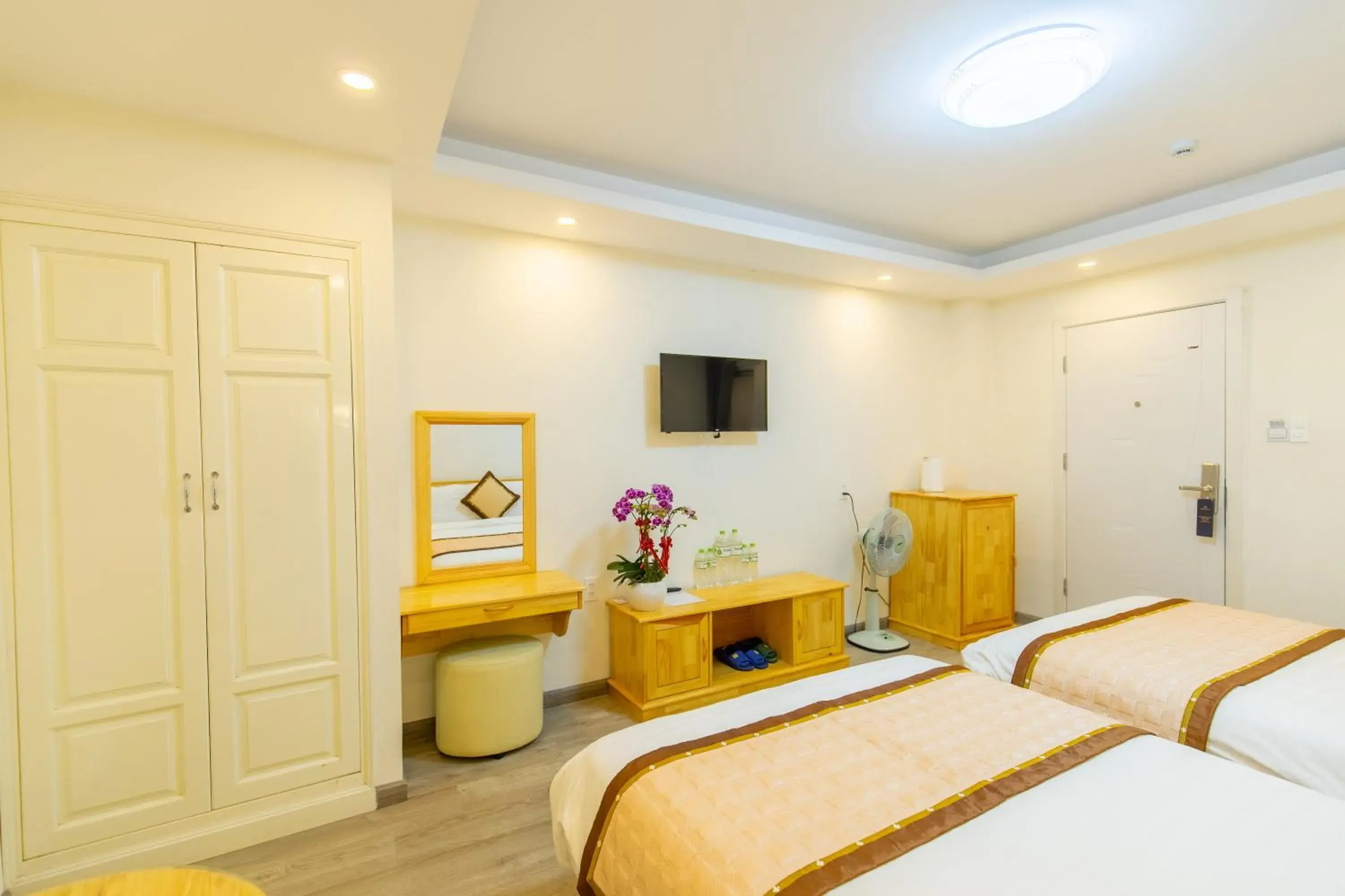 Bed in The Grace Hotel Bed in The Grace Hotel