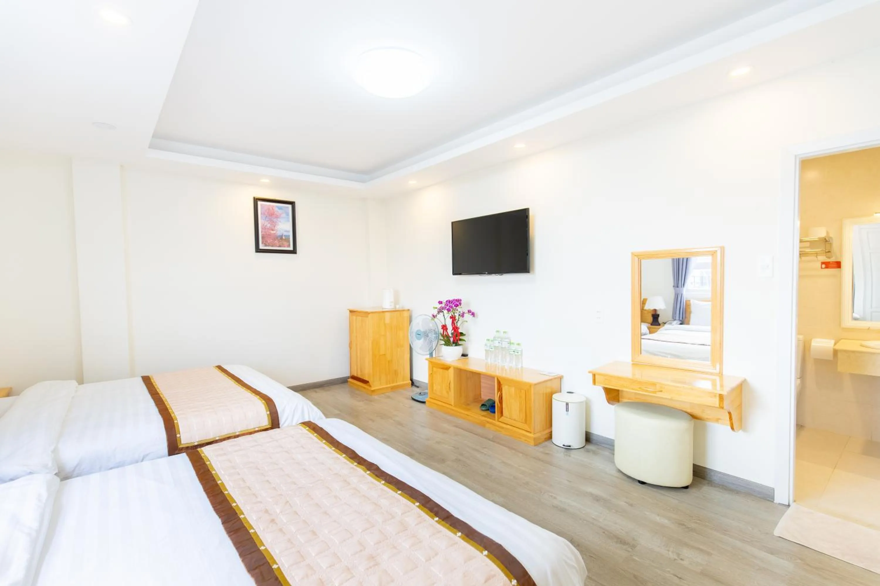 Bed in The Grace Hotel