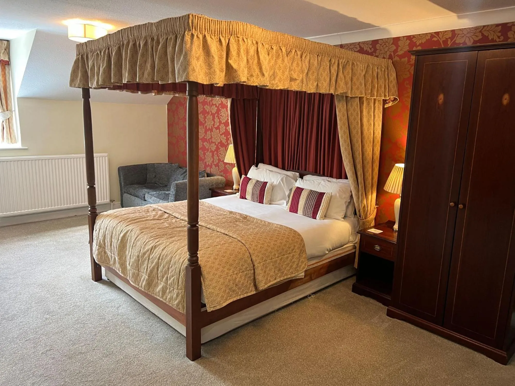Bed in East Ayton Lodge Hotel, Scarborough