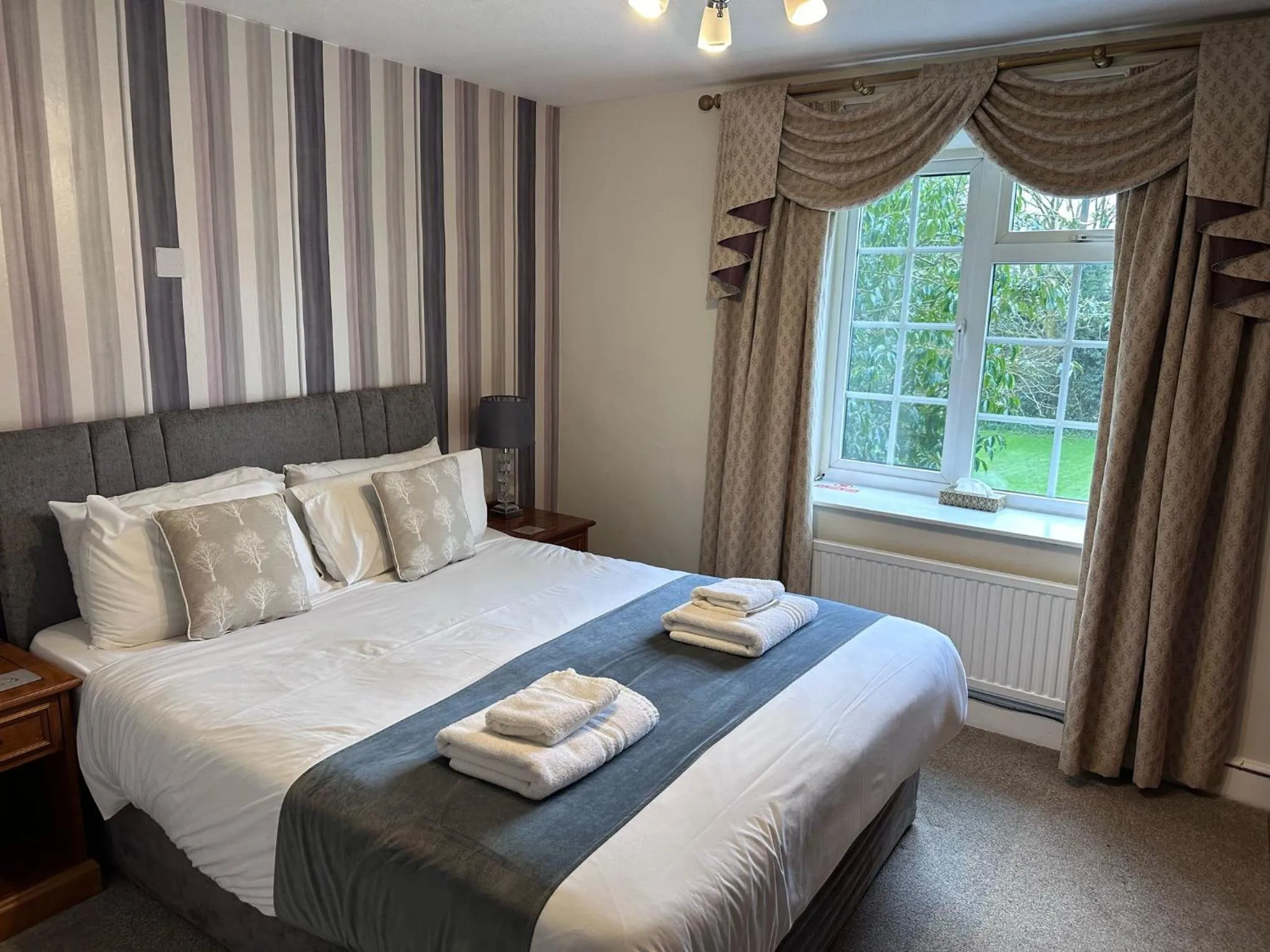 Bed in East Ayton Lodge Hotel, Scarborough