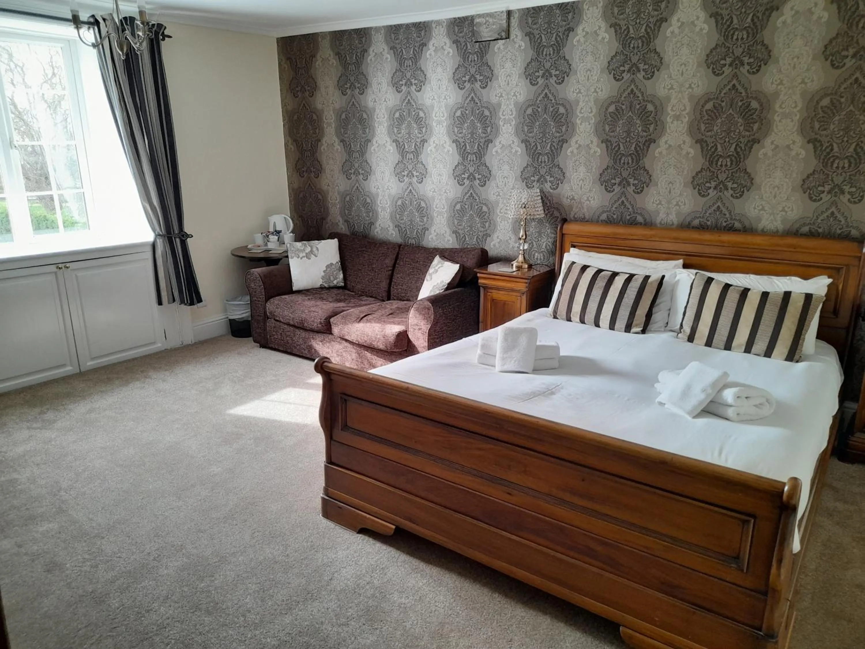 Bed in East Ayton Lodge Hotel, Scarborough