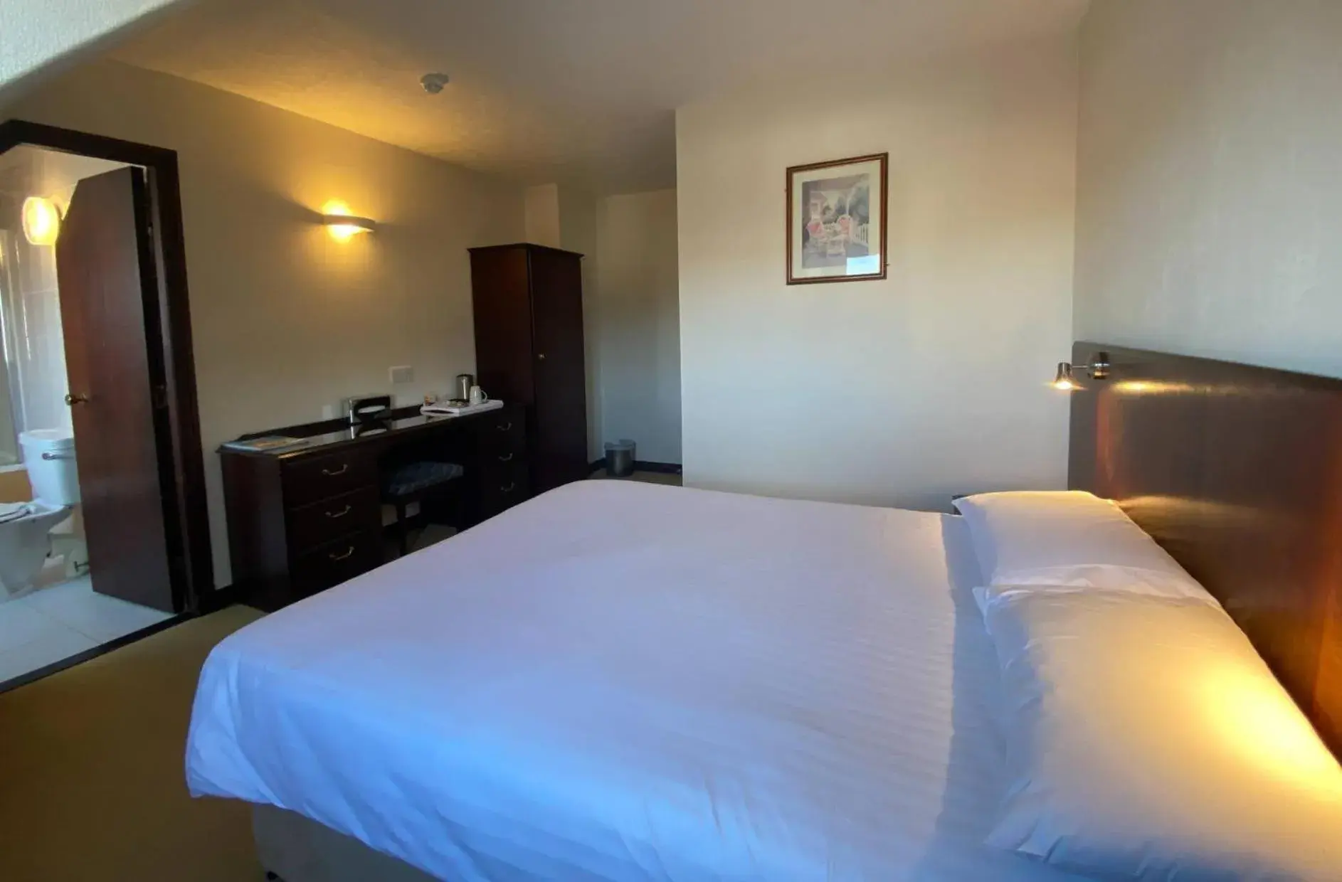 Bed in The Priory Hotel Bed in The Priory Hotel