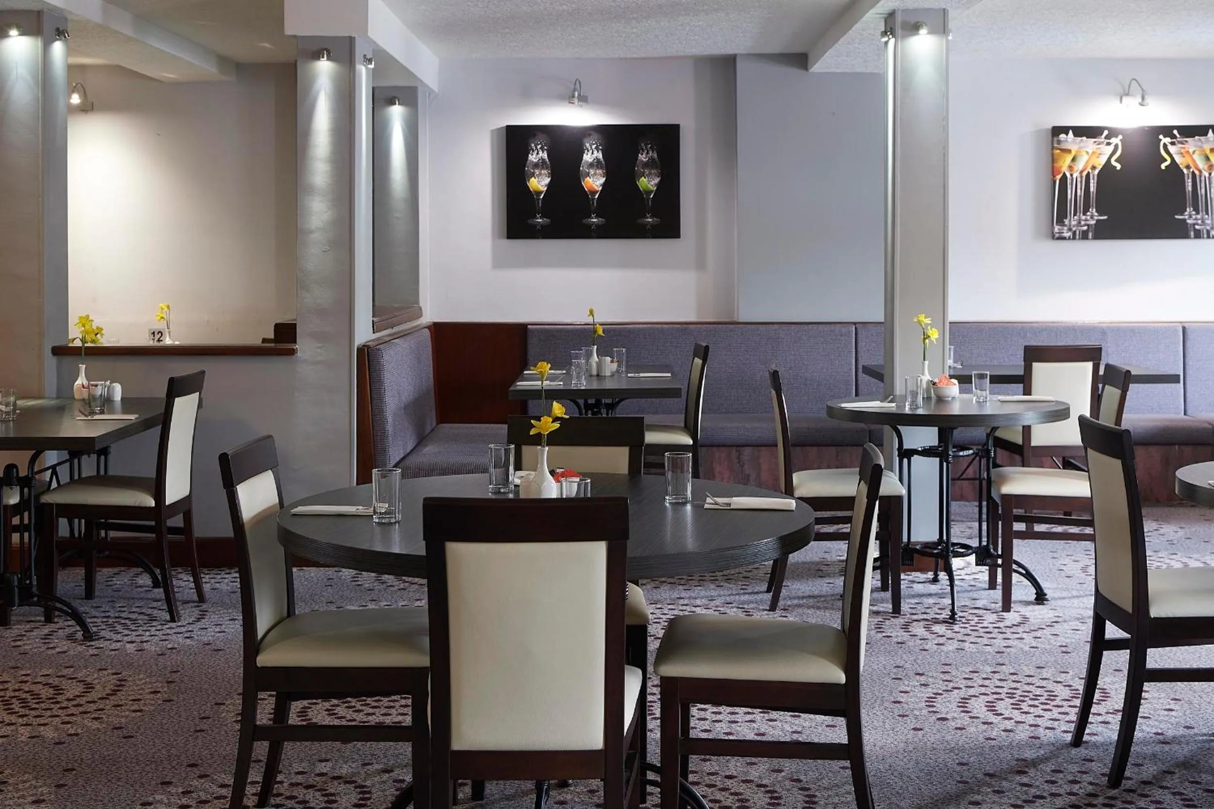 Restaurant/places to eat in The Priory Hotel