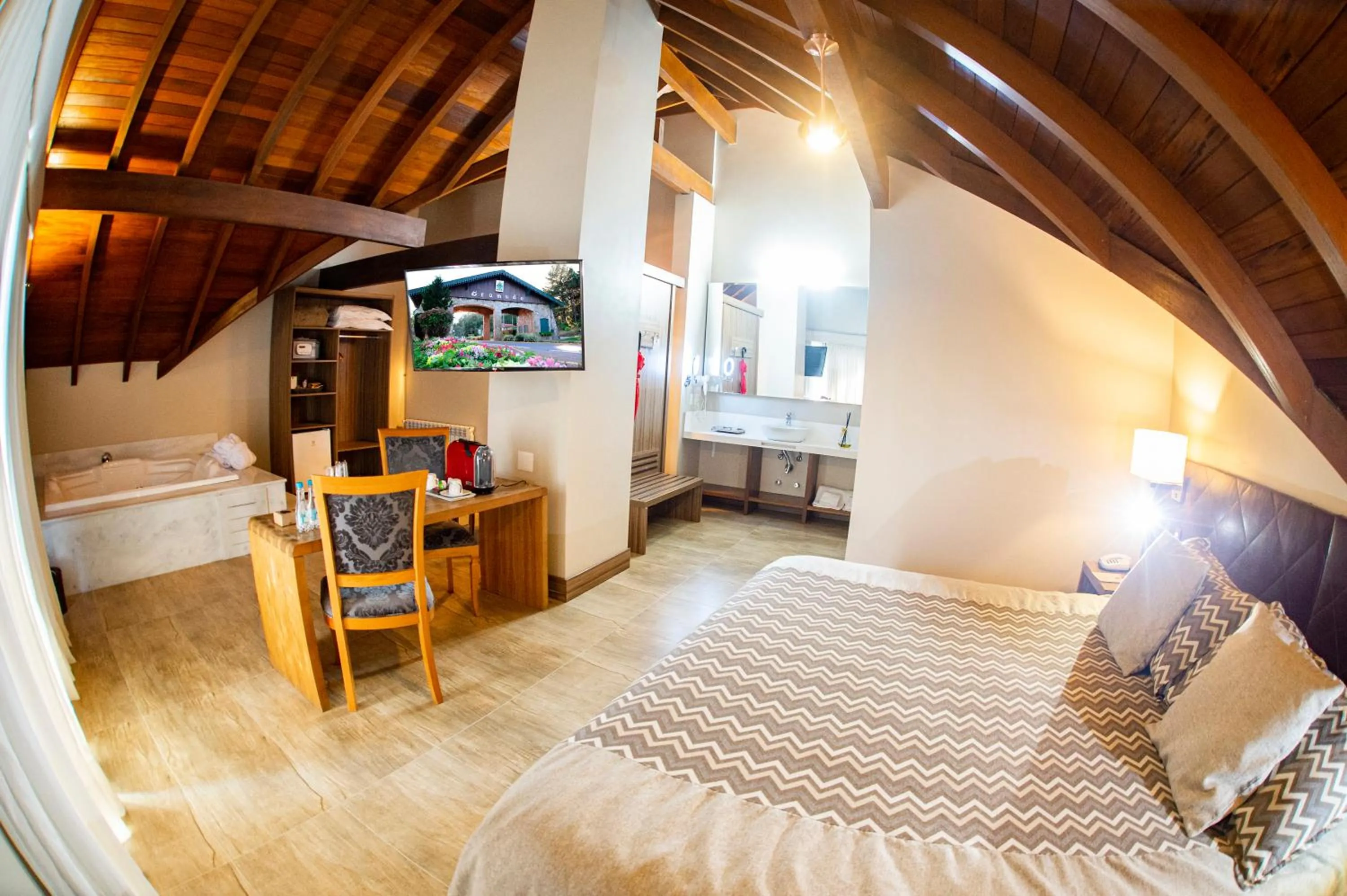 Bedroom, Bed in Hotel Refugio da Montanha