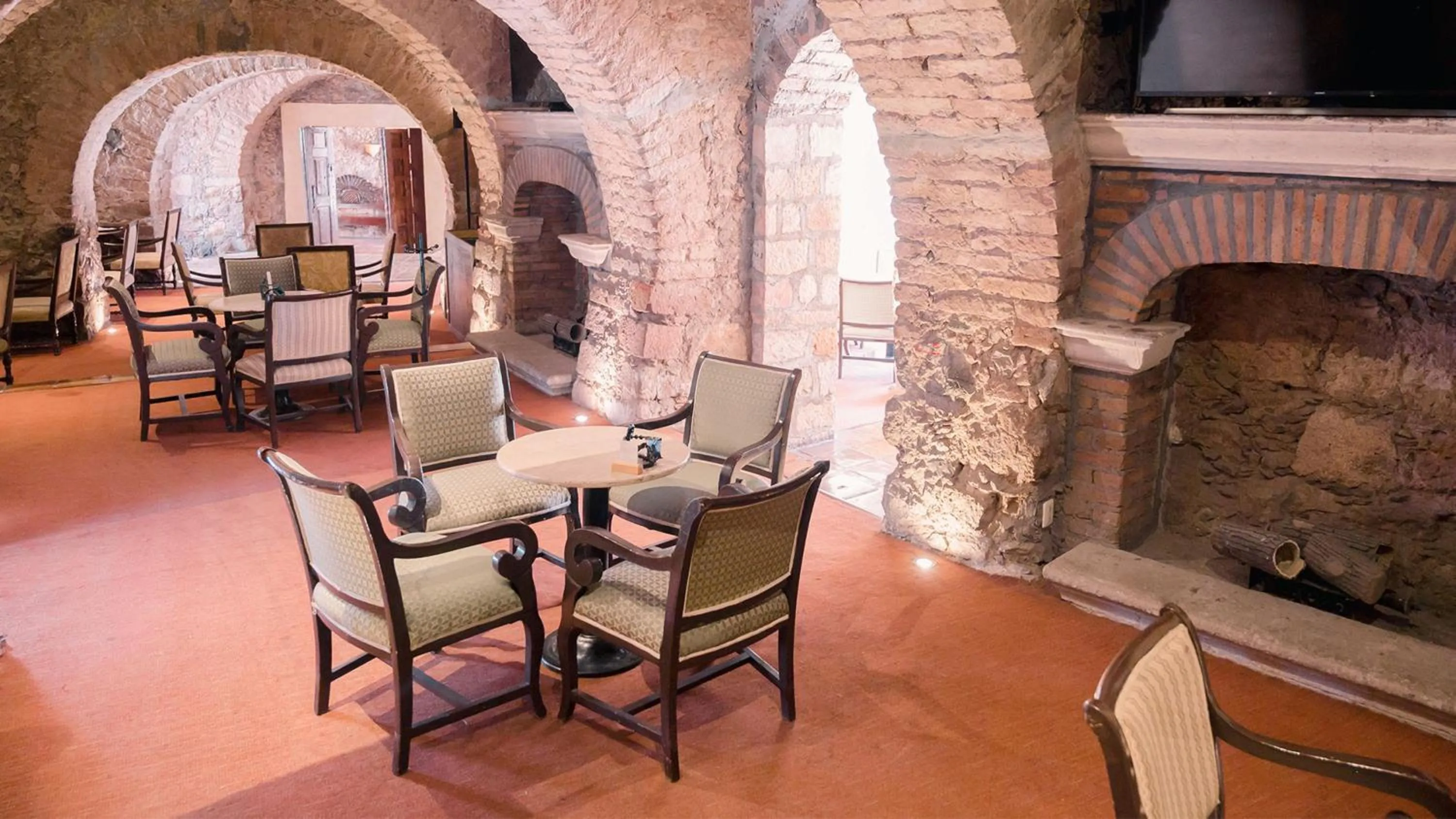 Lounge or bar in Quinta Real Zacatecas