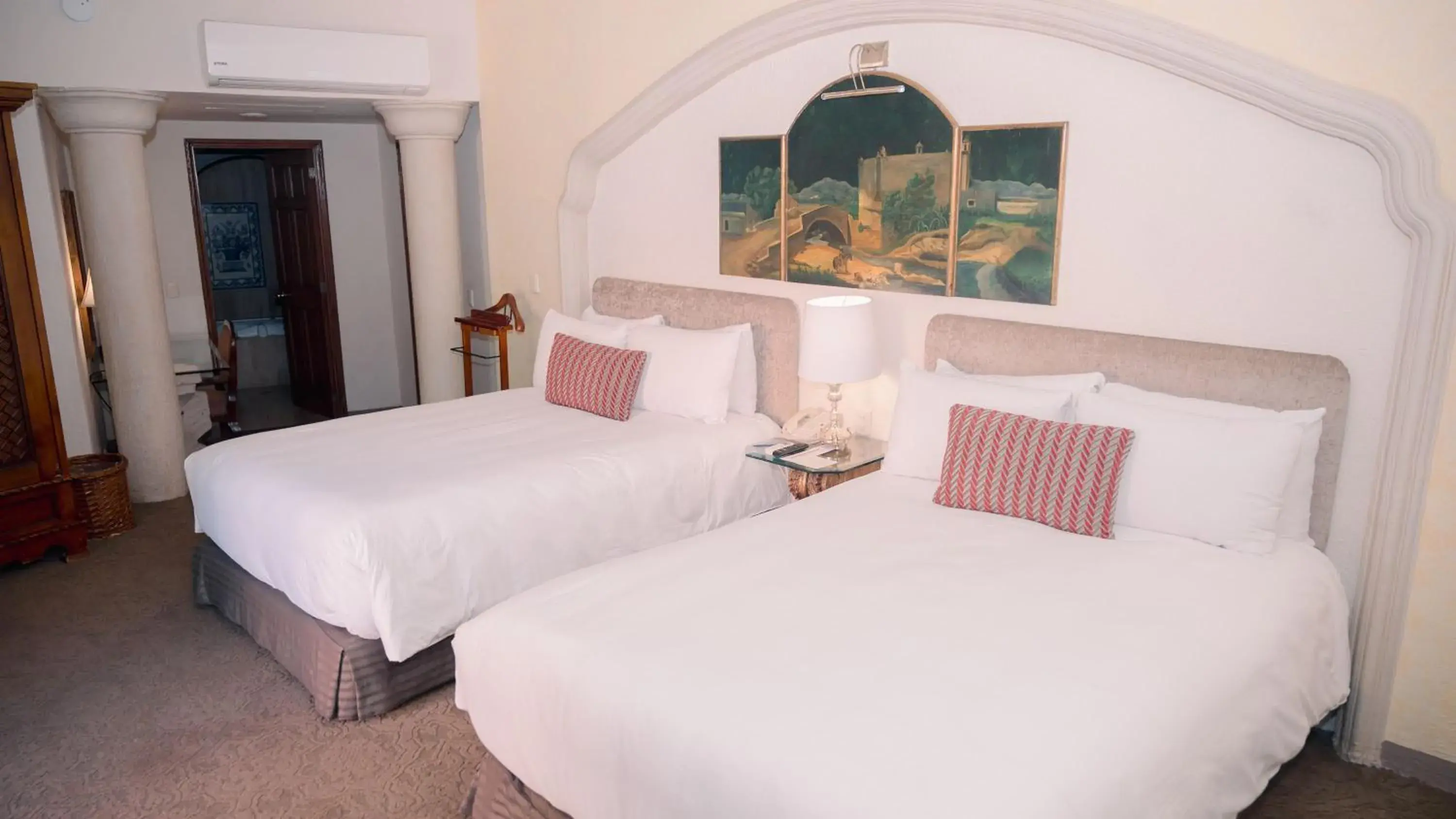 Bedroom, Bed in Quinta Real Zacatecas Bedroom, Bed in Quinta Real Zacatecas