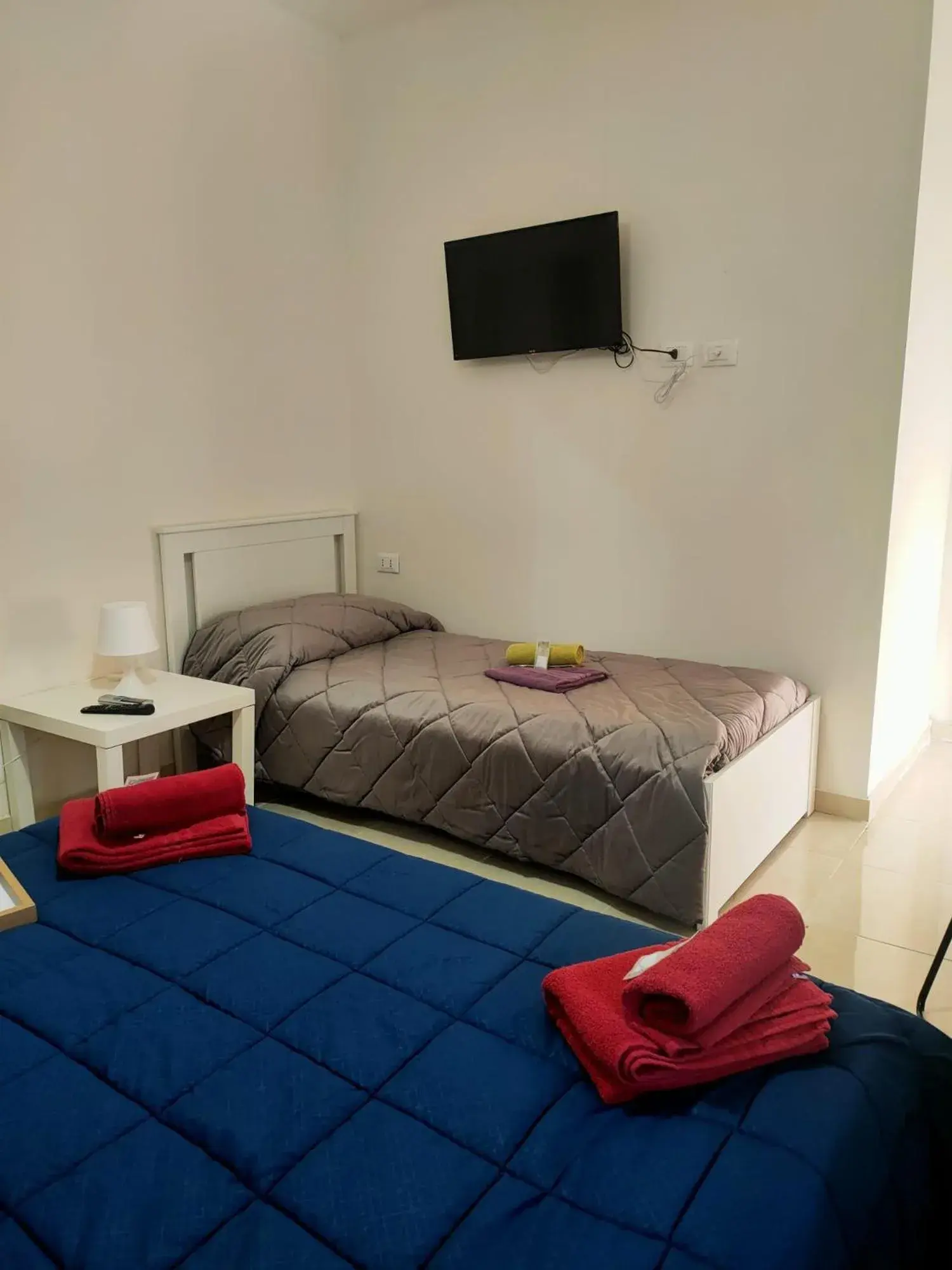 Triple Room with Private Bathroom - single occupancy in Bed and fly Aeroporto Catania Triple Room with Private Bathroom - single occupancy in Bed and fly Aeroporto Catania