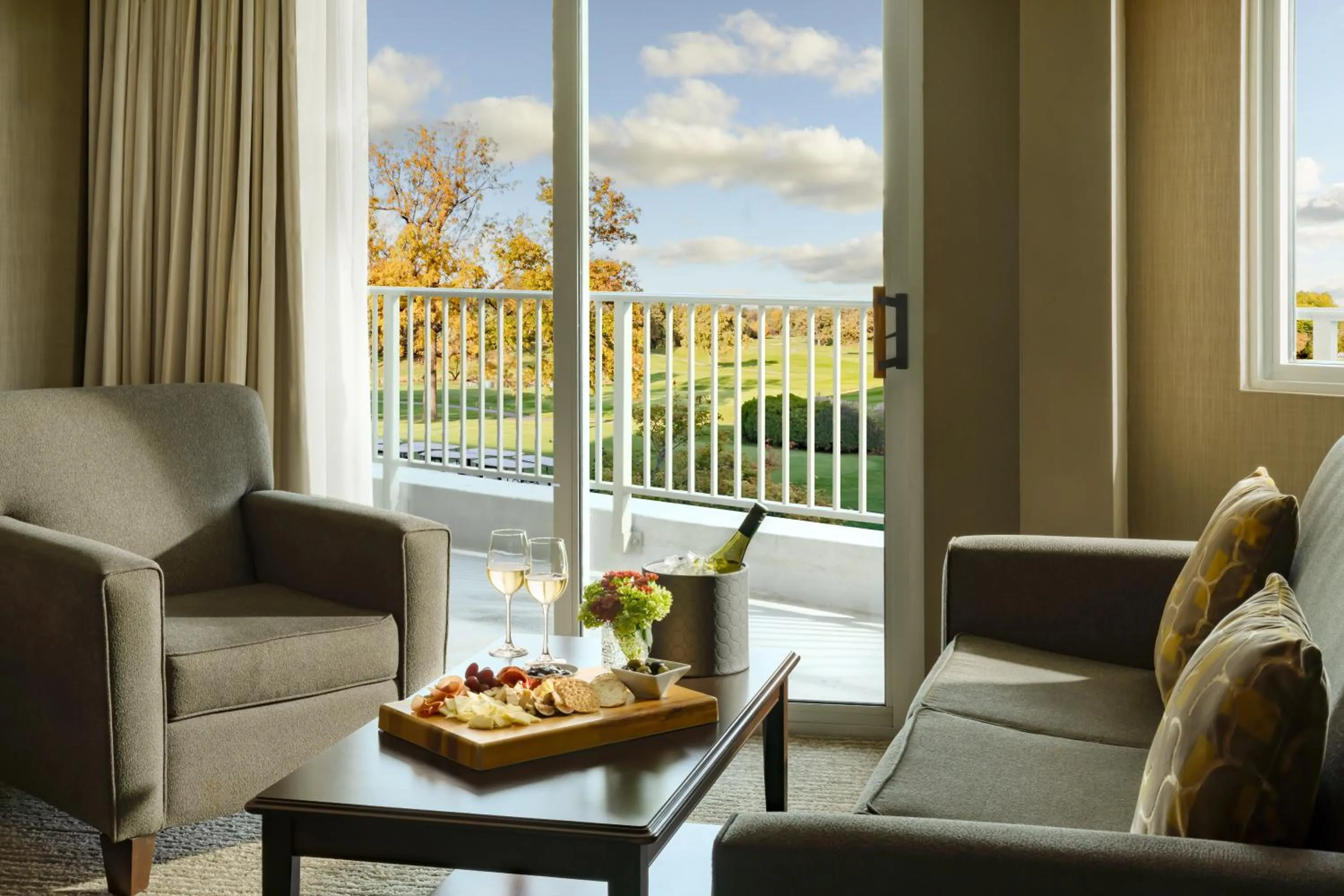 Eaglewood Resort & Spa