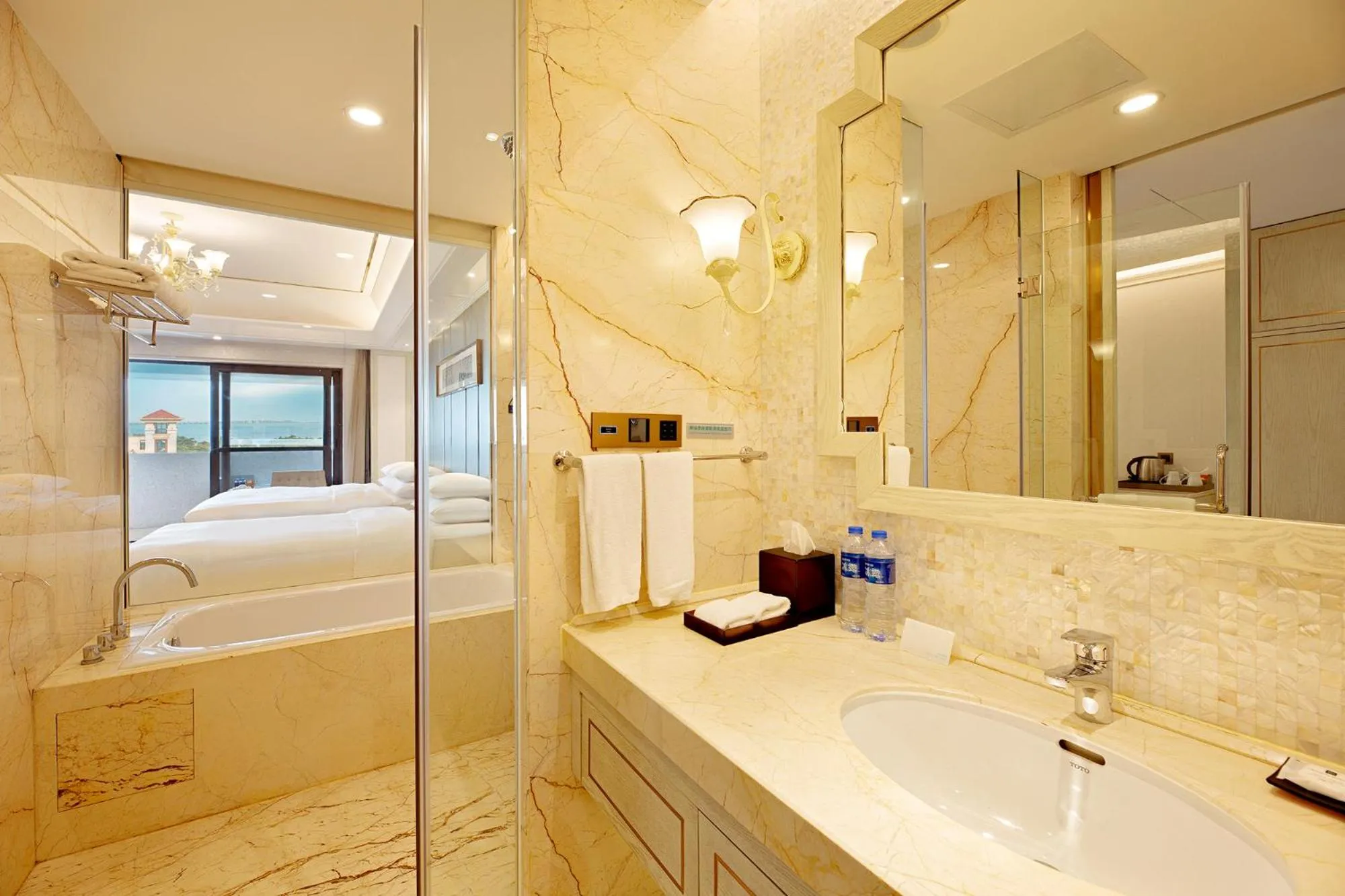 Bed in Wanda Realm Xiamen North Bay