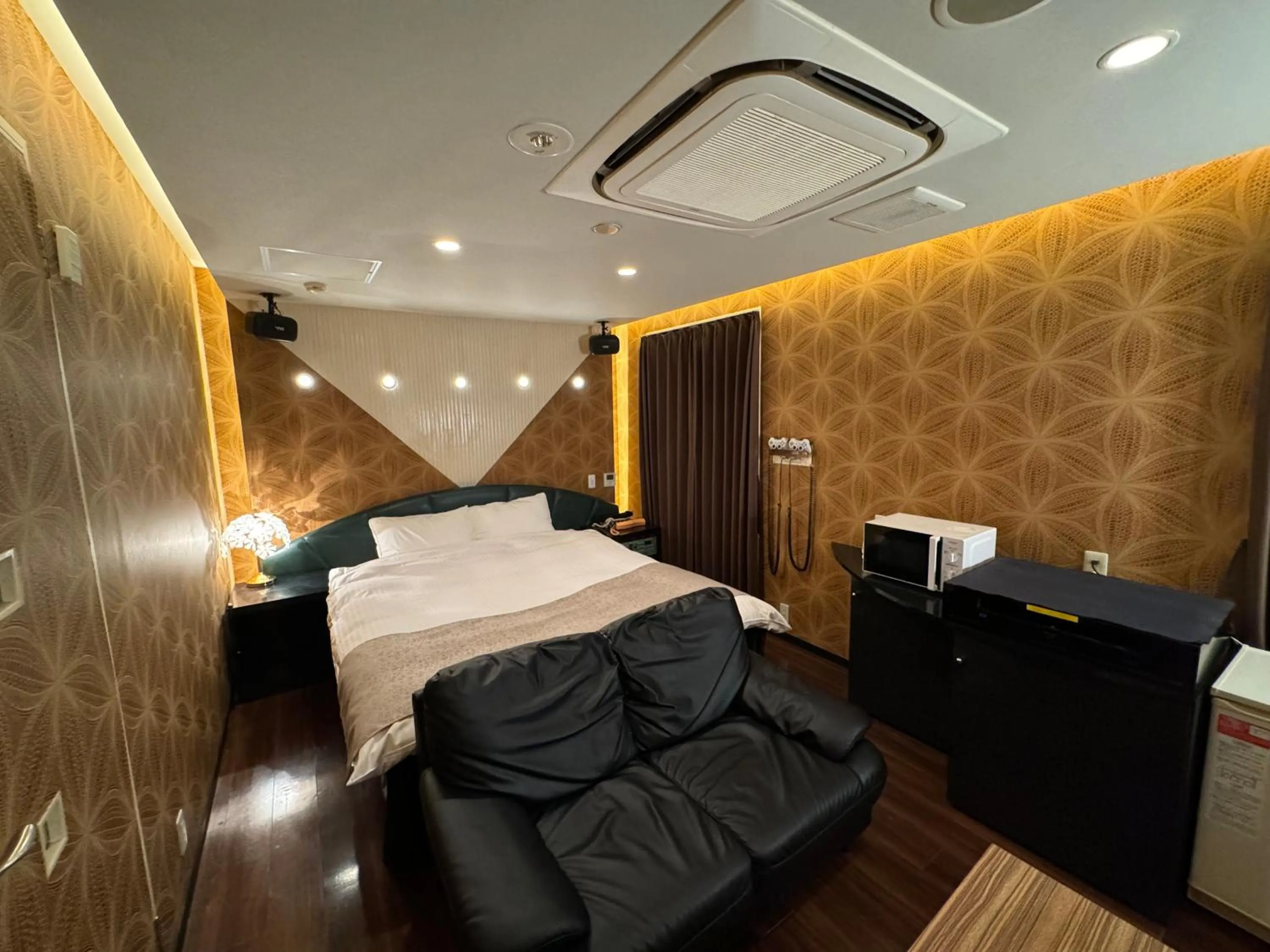 Bed in LaLa Resort (Adult Only)