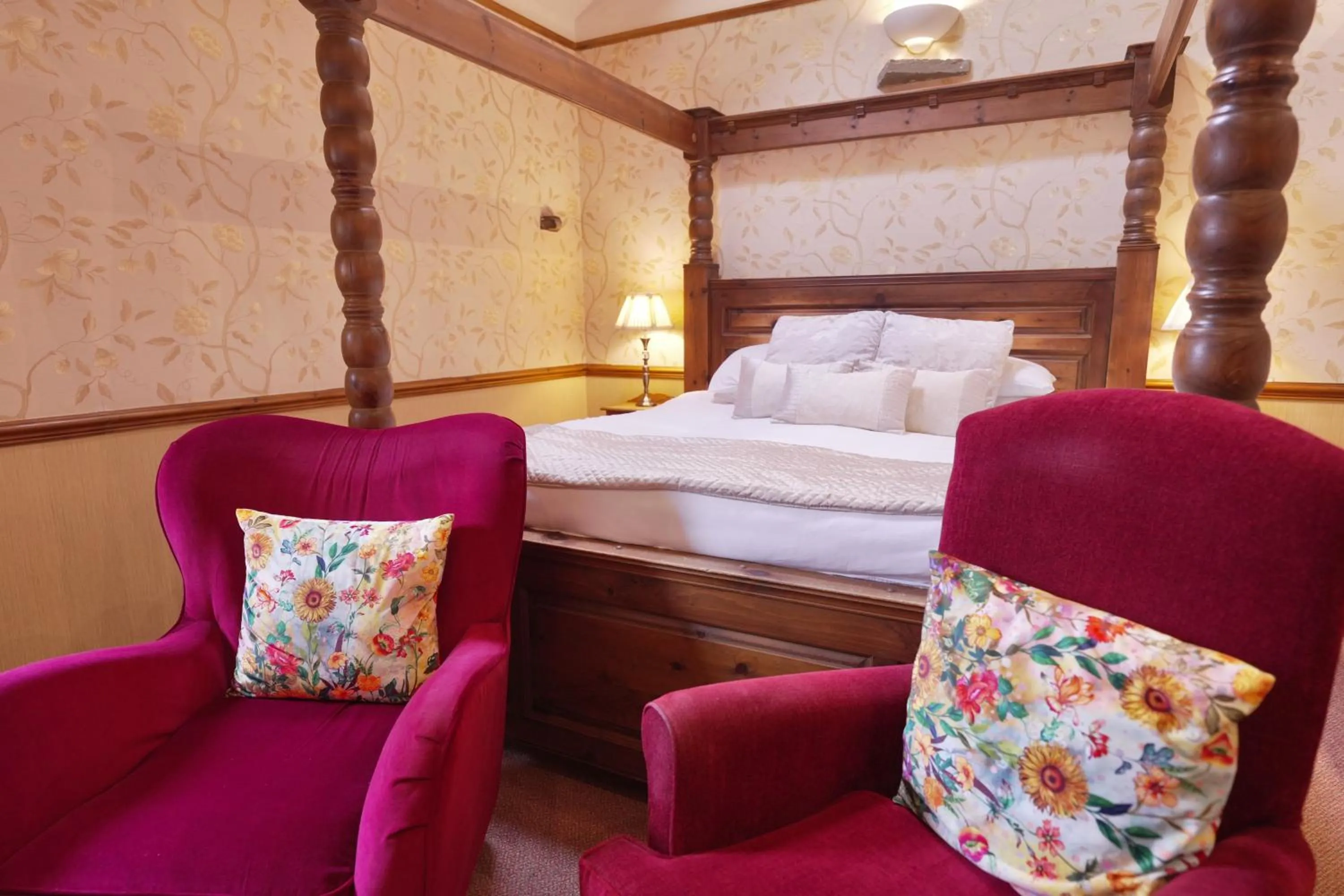 Bed in The Dog and Partridge