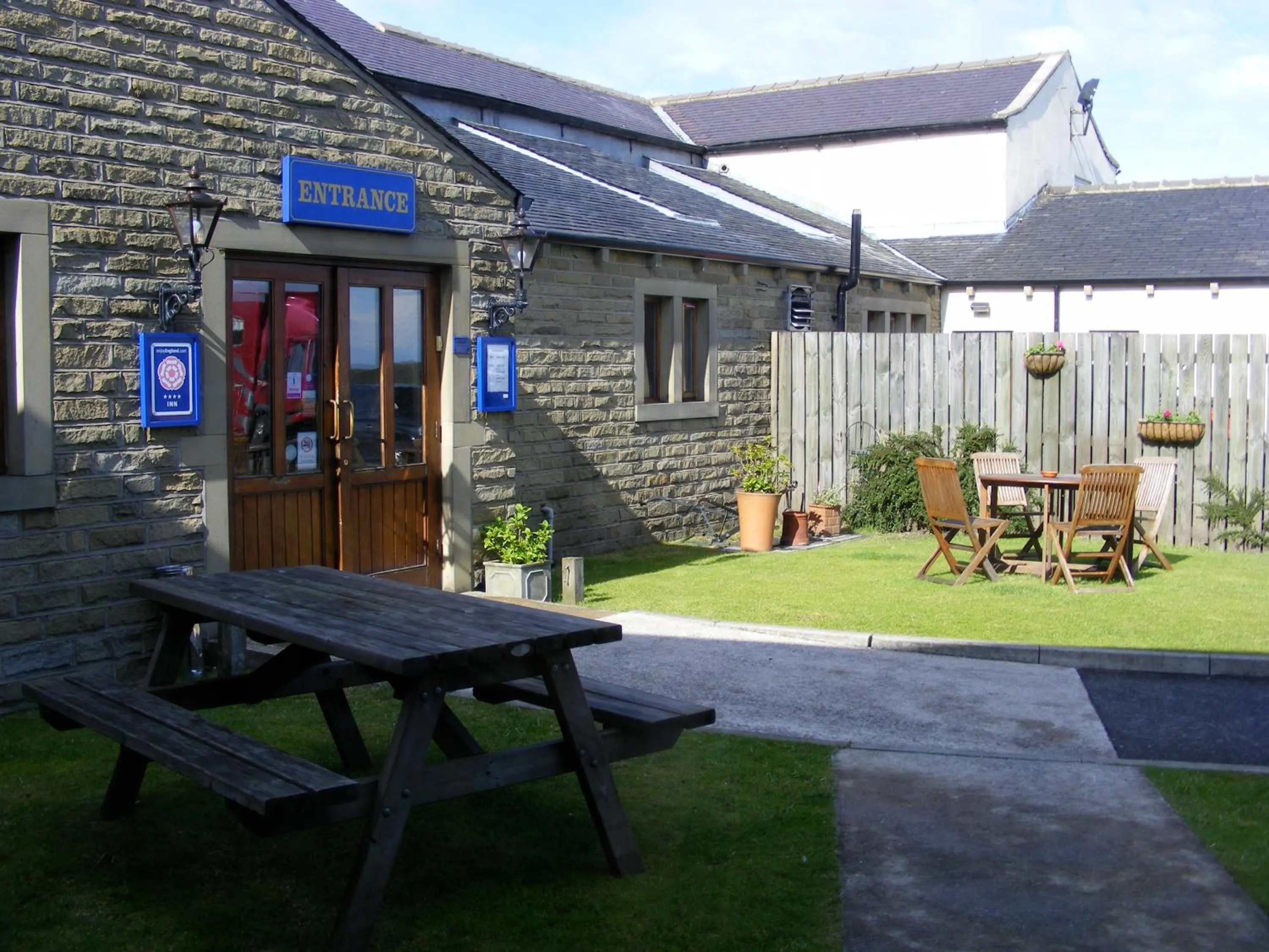 Garden in The Dog and Partridge