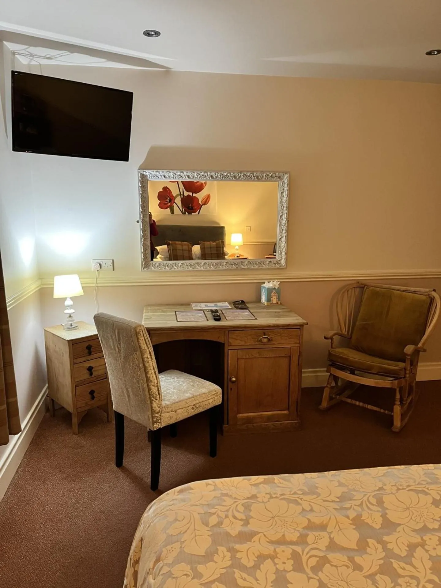 Bed in The Dog and Partridge