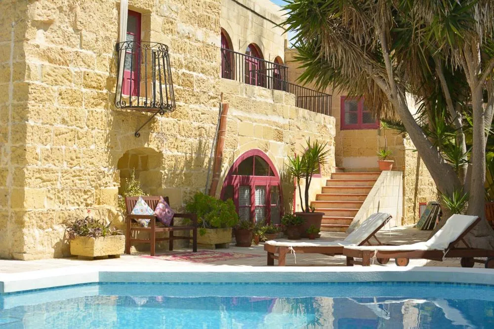 Swimming pool in Shanti Ghar Gozo