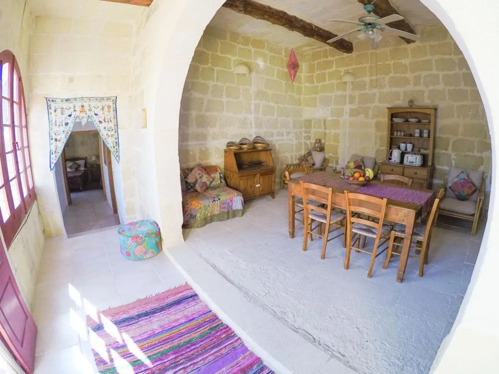 Photo of the whole room in Shanti Ghar Gozo