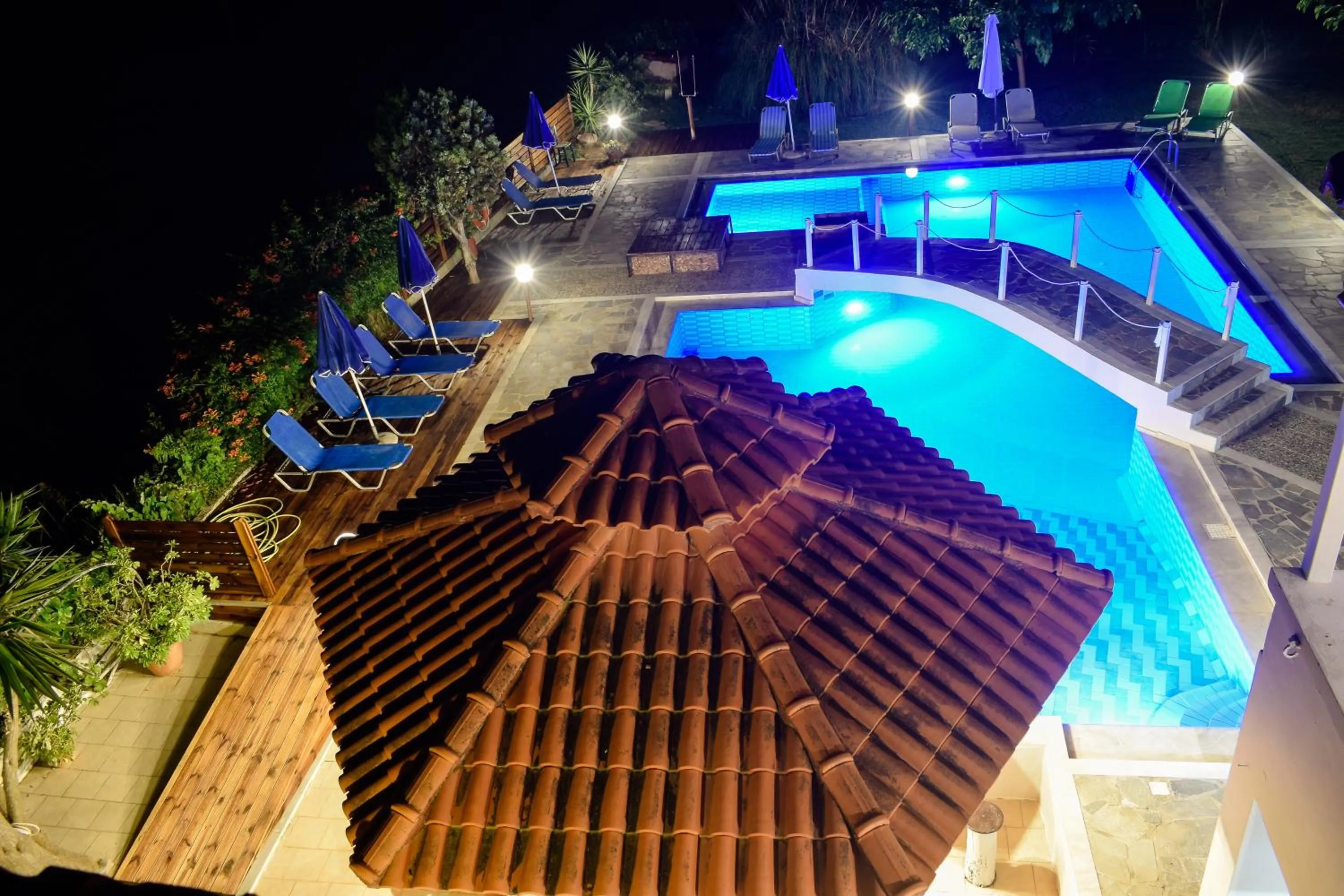 Swimming pool in Dias