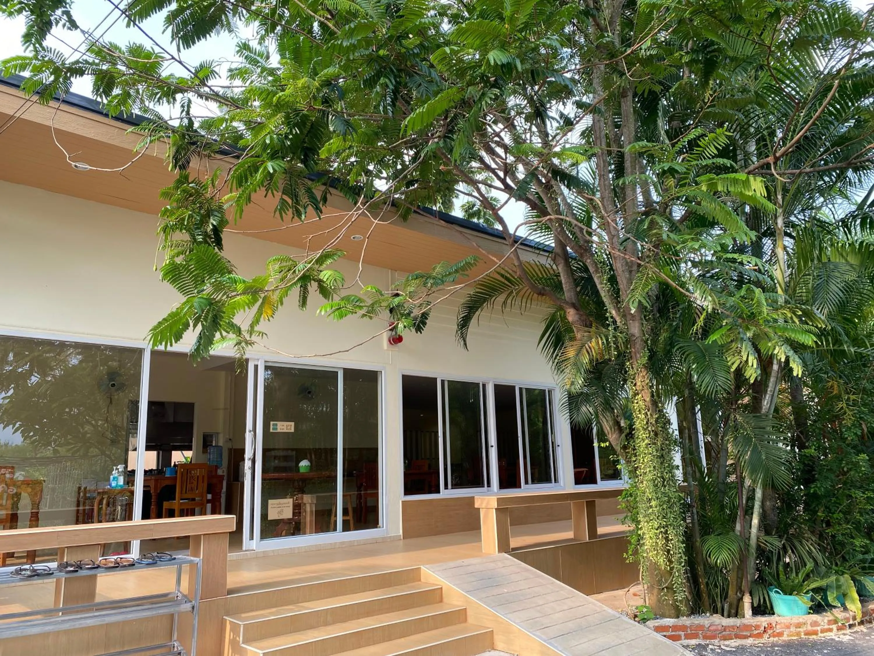 Breakfast in Baan Suan Palm Resort