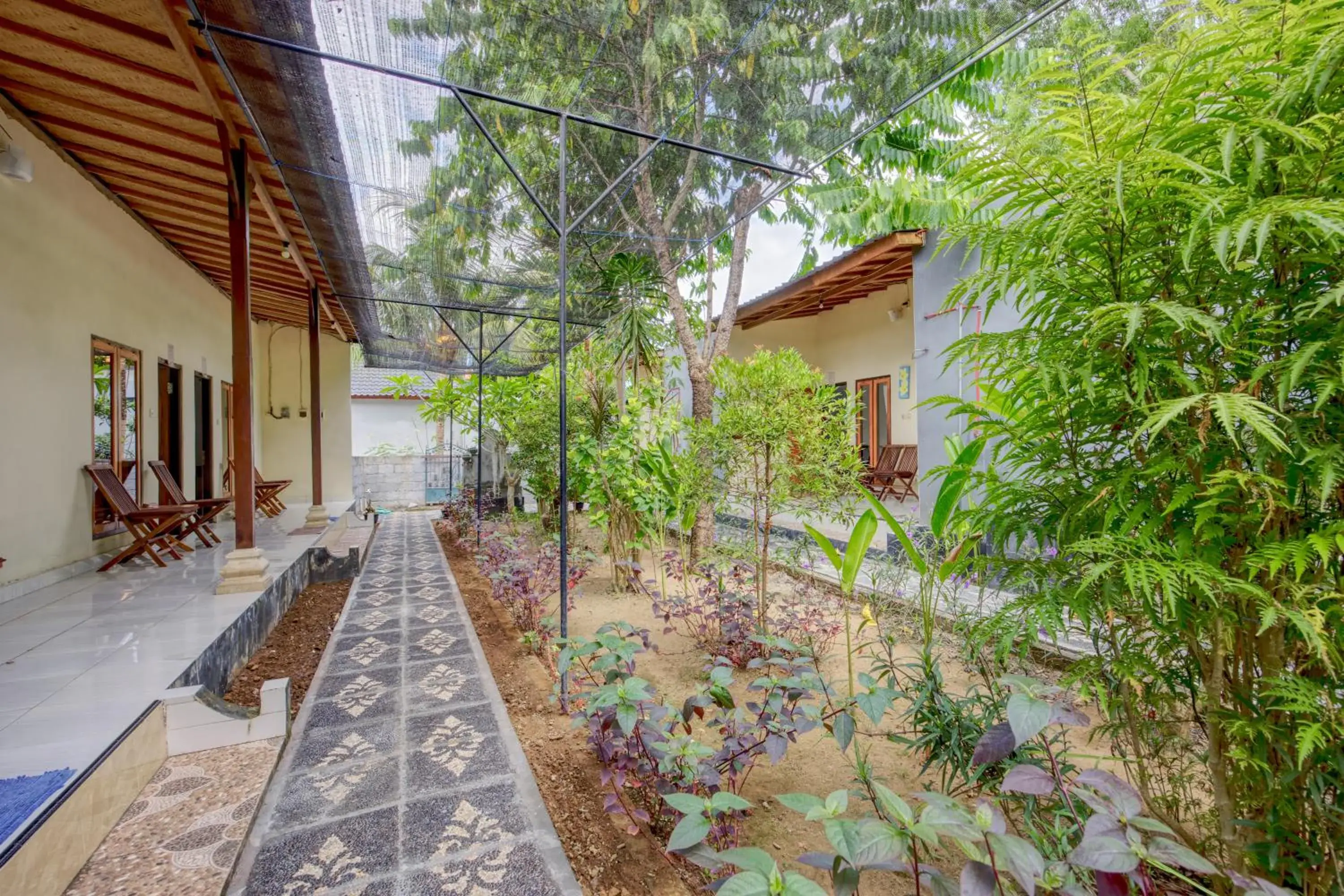 Property building in Ari La Casa Property building in Ari La Casa